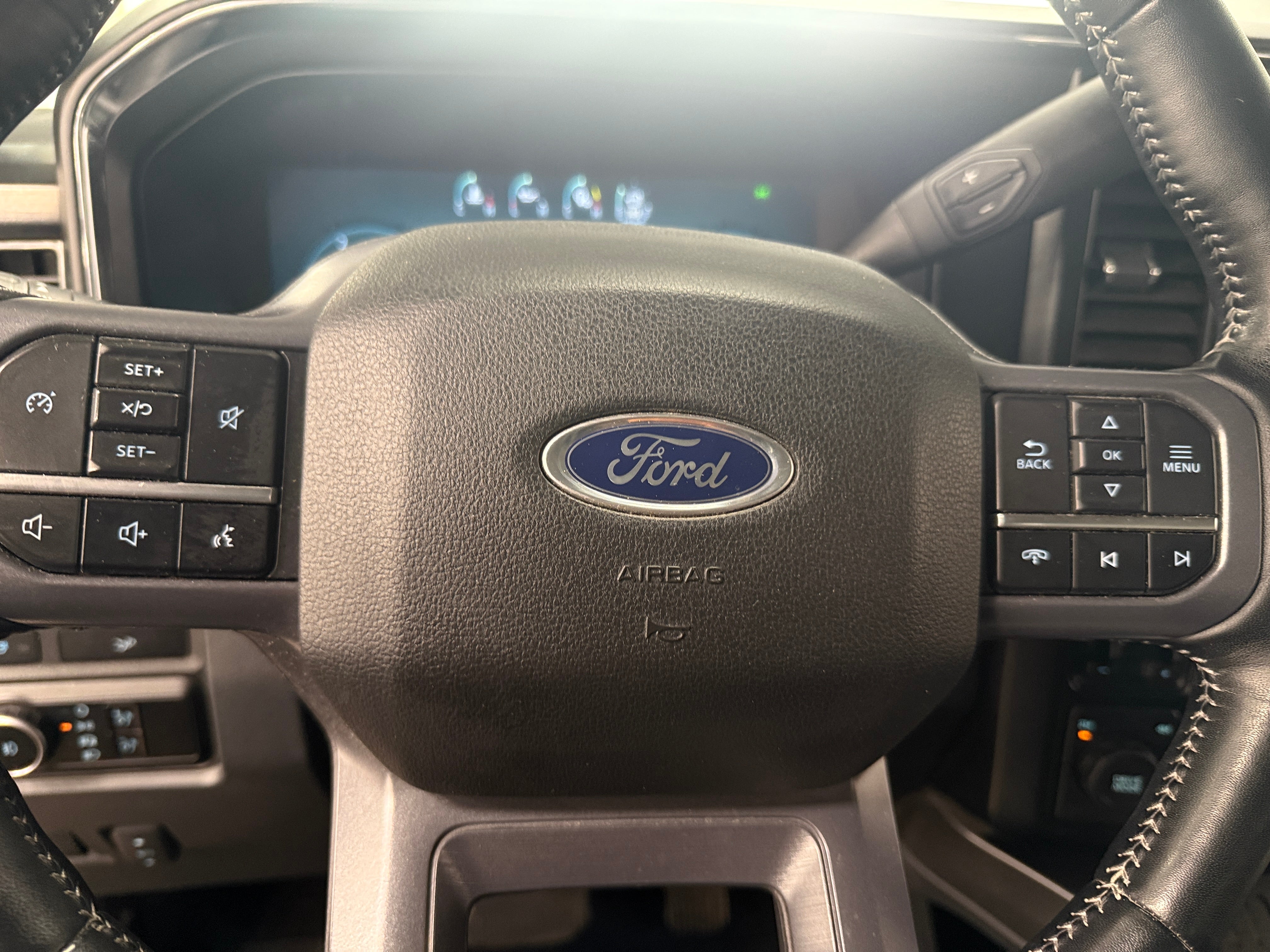 2023 Ford Econoline E-250 4