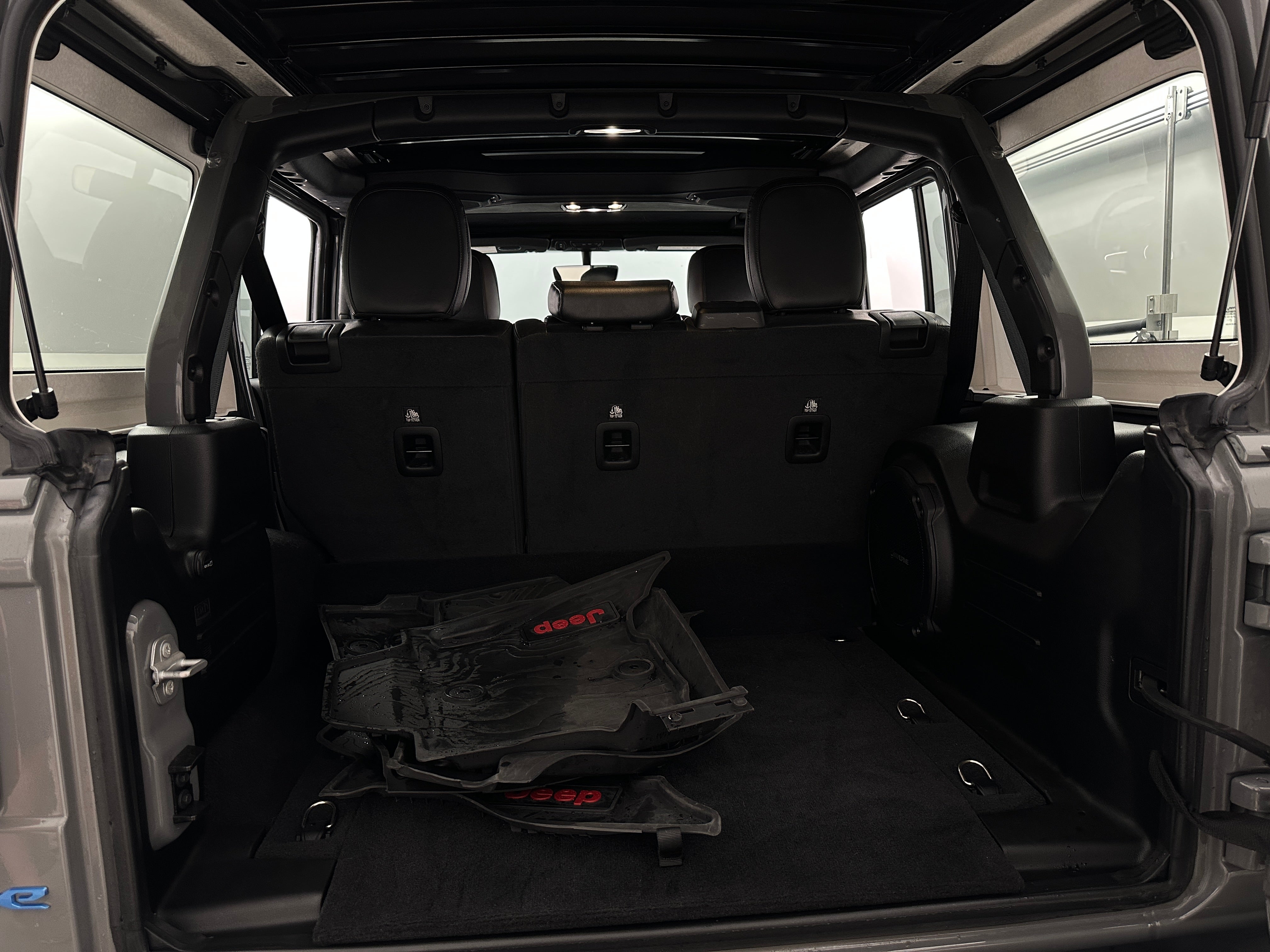 2021 Jeep Wrangler Unlimited Rubicon 4xe 6