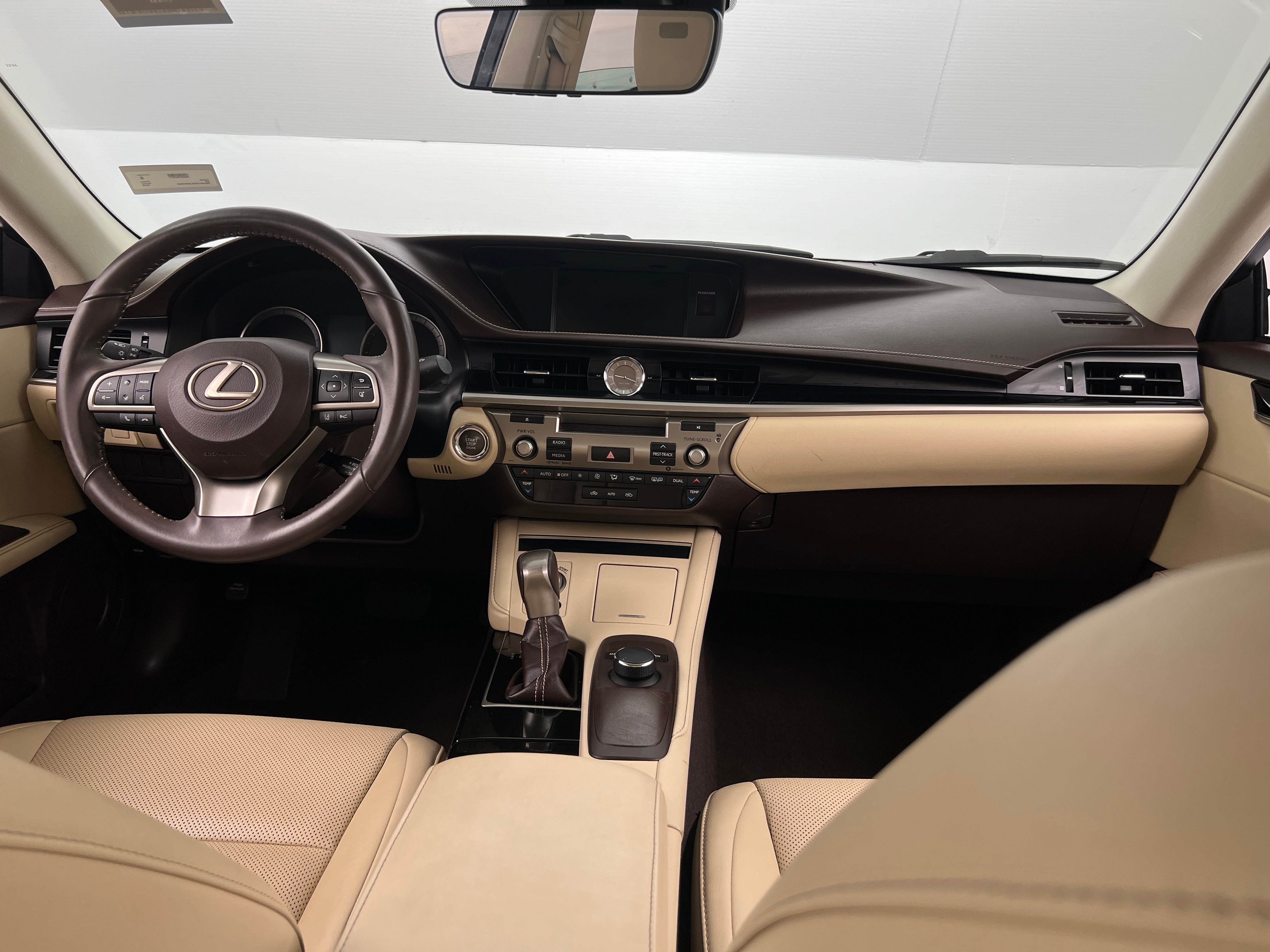 2018 Lexus ES 350 2