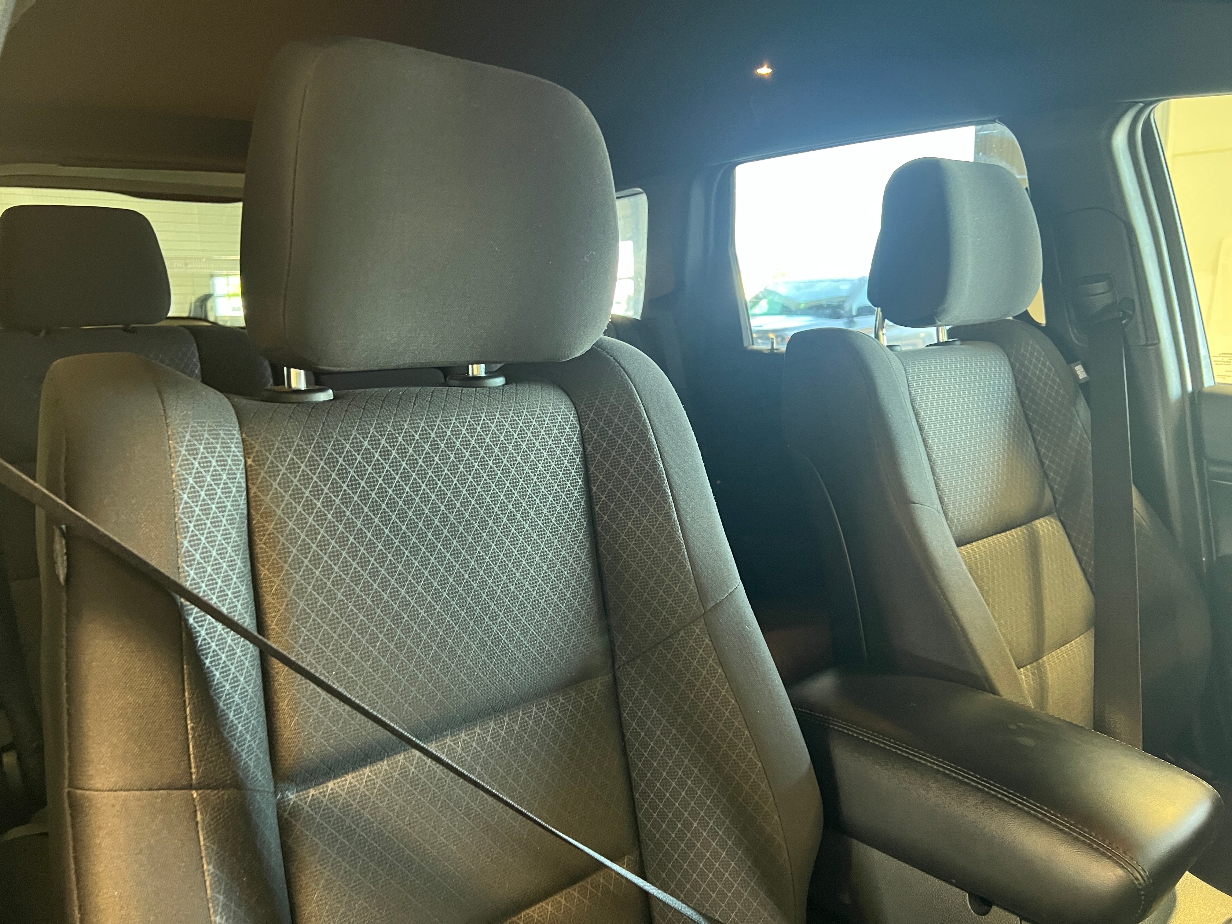 2018 Jeep Grand Cherokee Laredo 2