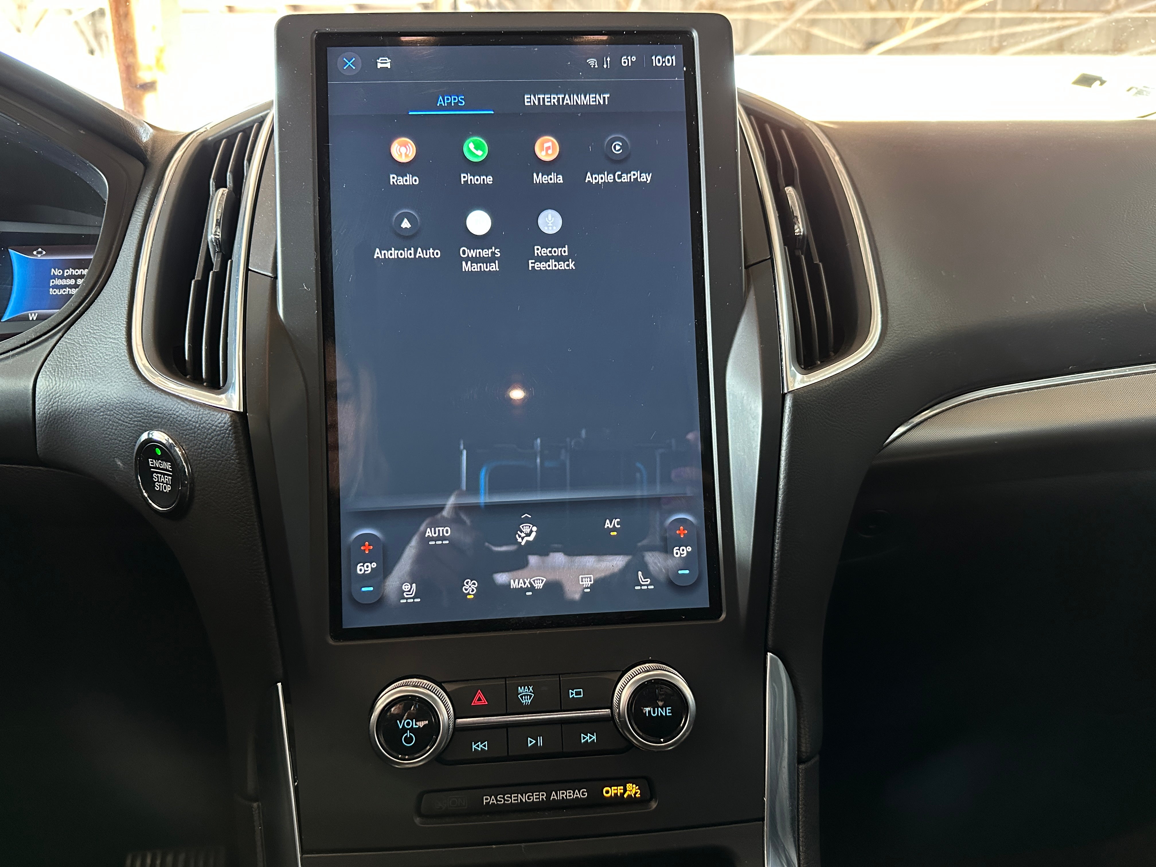 2024 Ford Edge Titanium 3