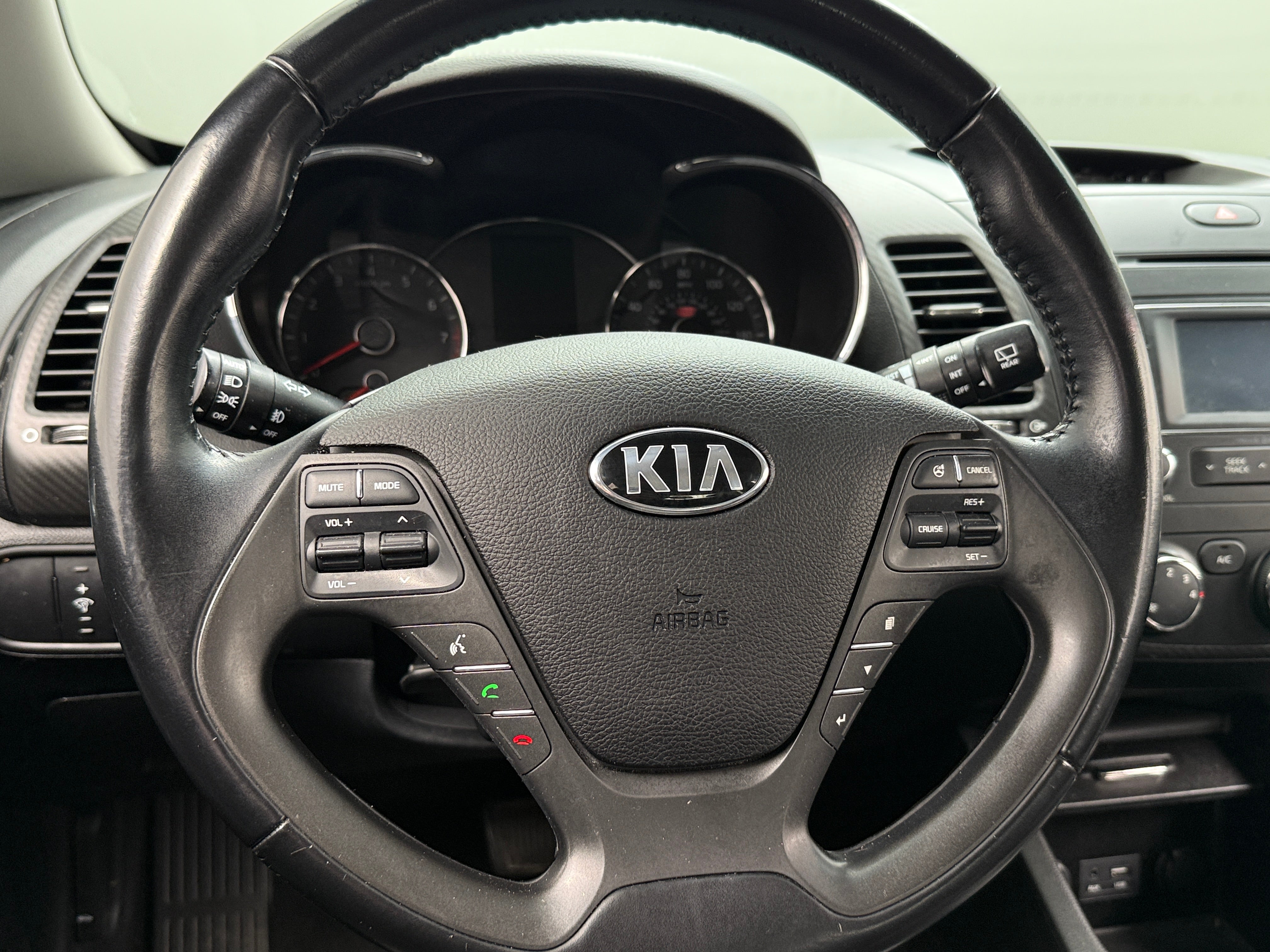 2016 Kia Forte EX 5