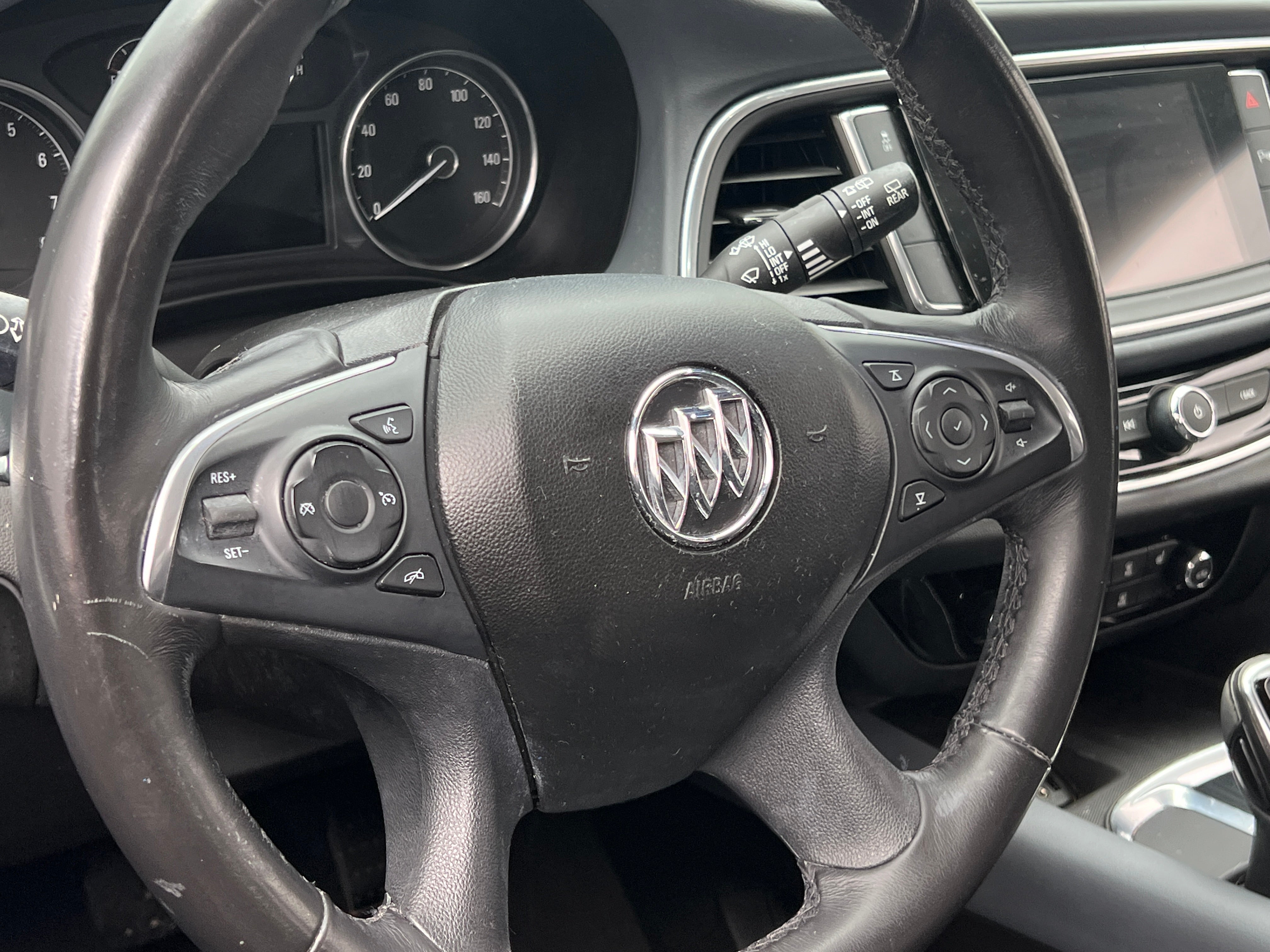 2019 Buick Enclave Essence 4