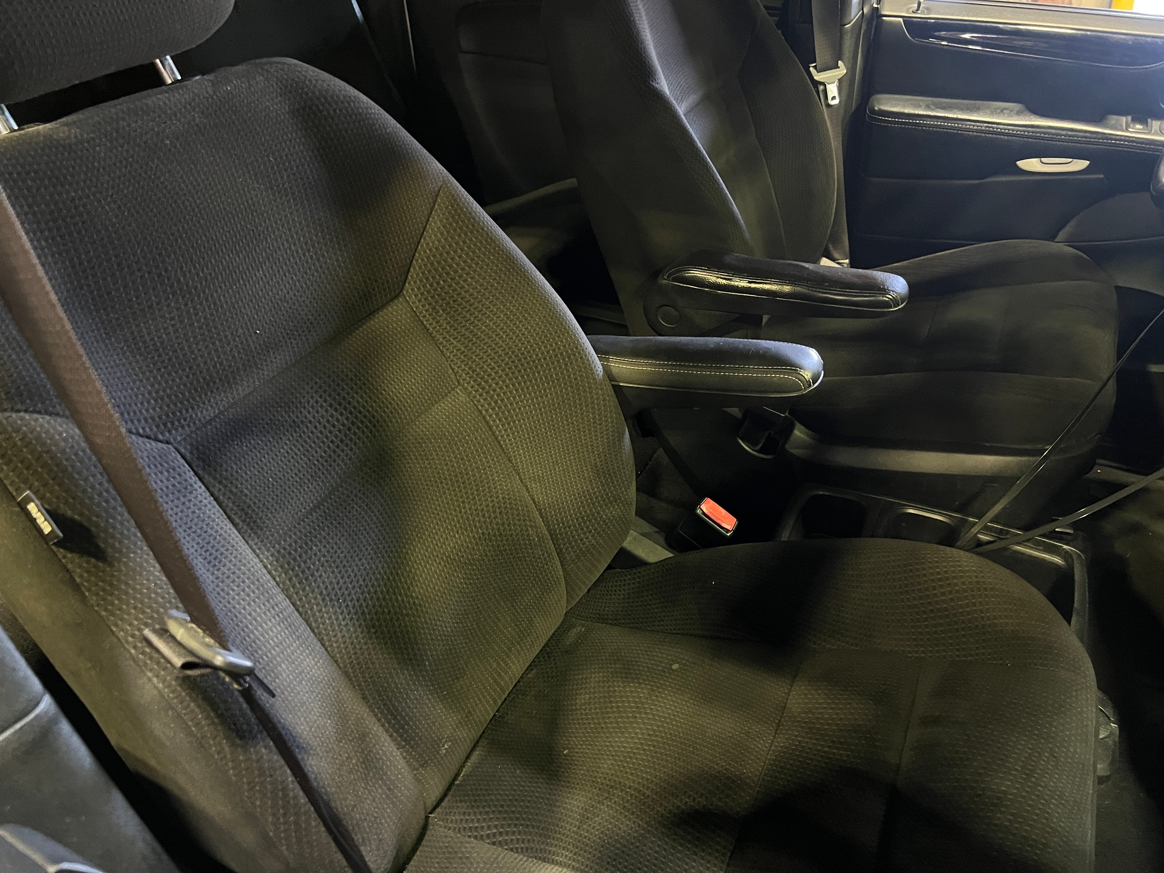 2017 Dodge Grand Caravan SE 2
