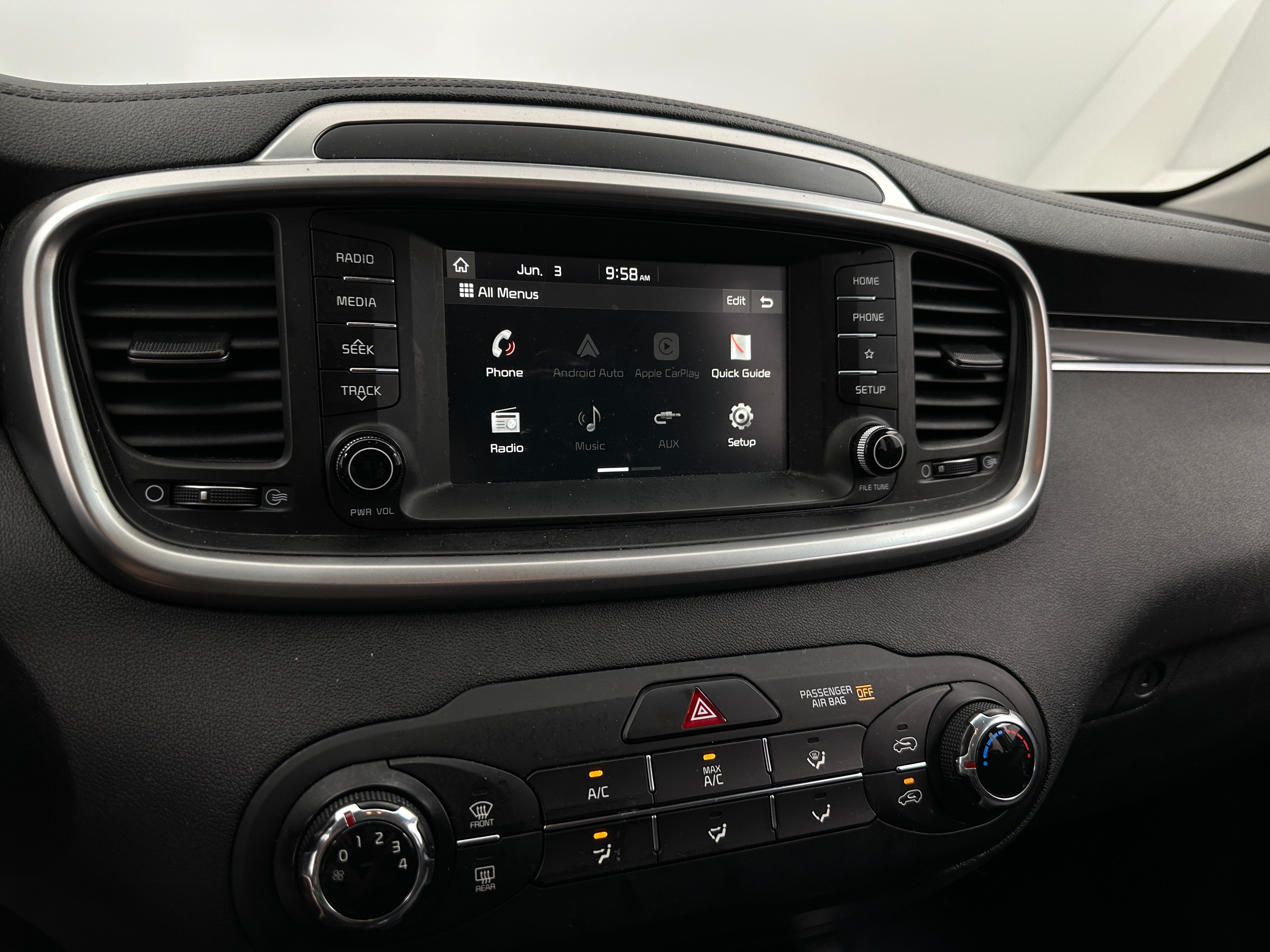 2019 Kia Sorento L 4