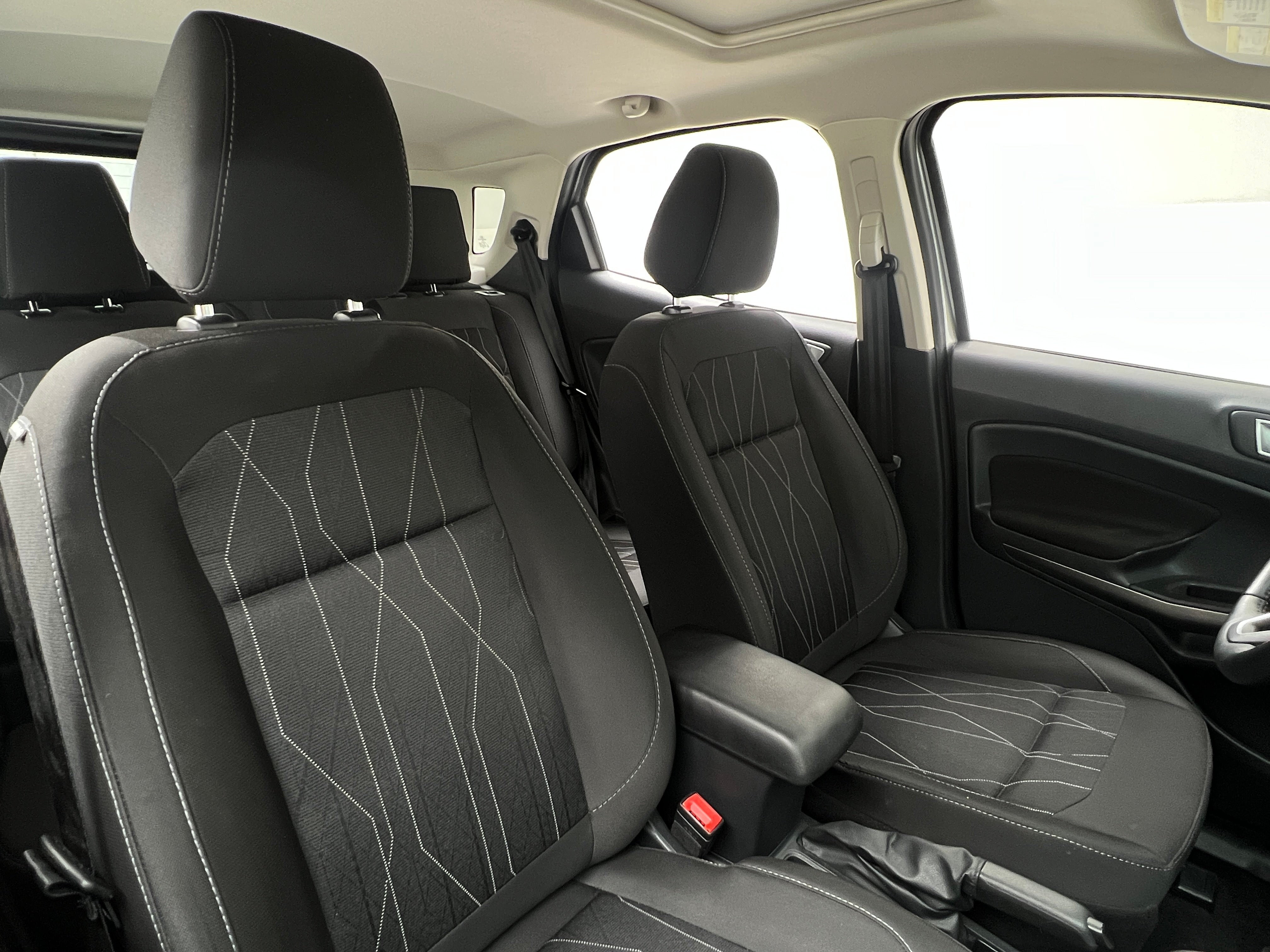 2019 Ford EcoSport SE 2