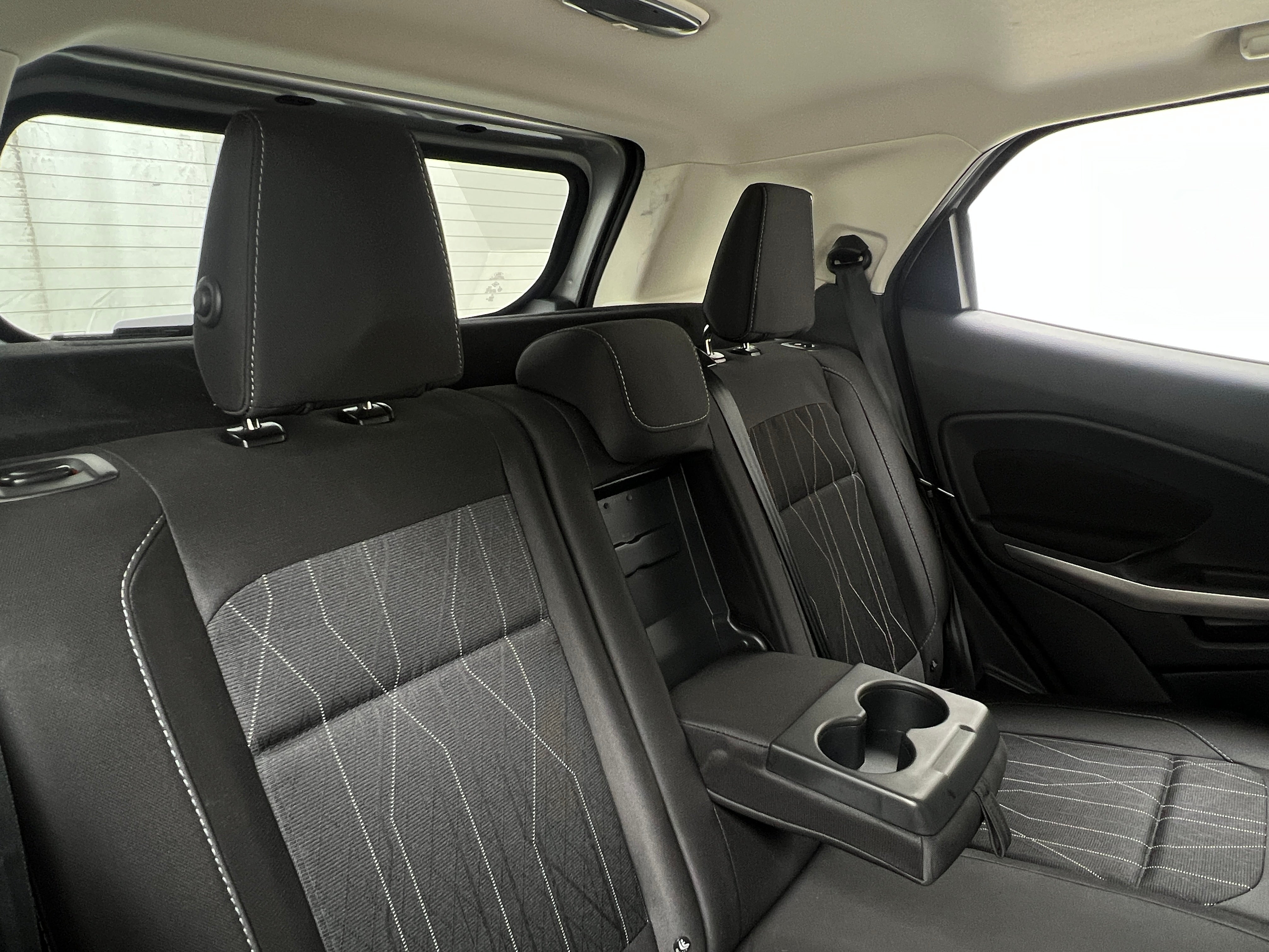2019 Ford EcoSport SE 6