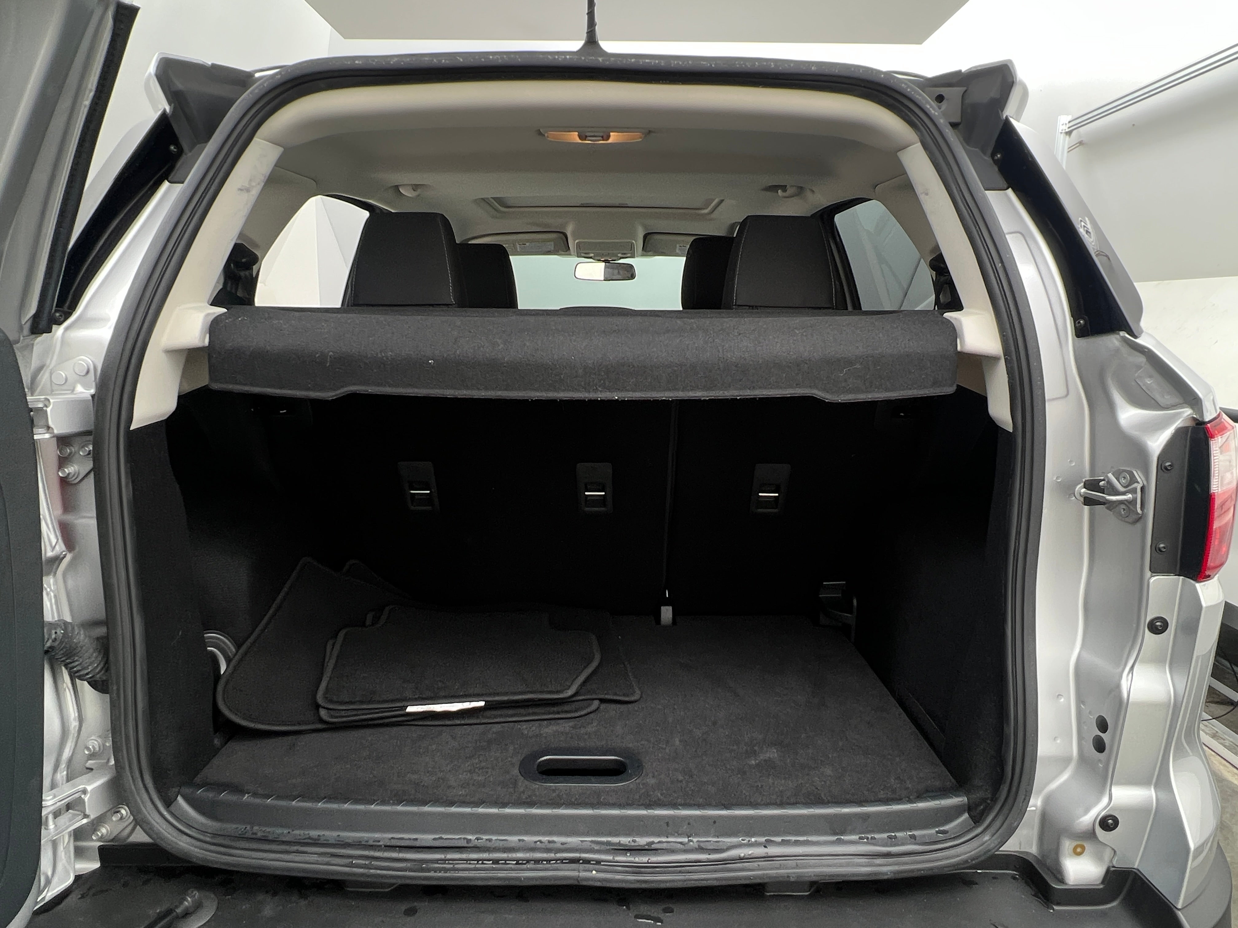2019 Ford EcoSport SE 7