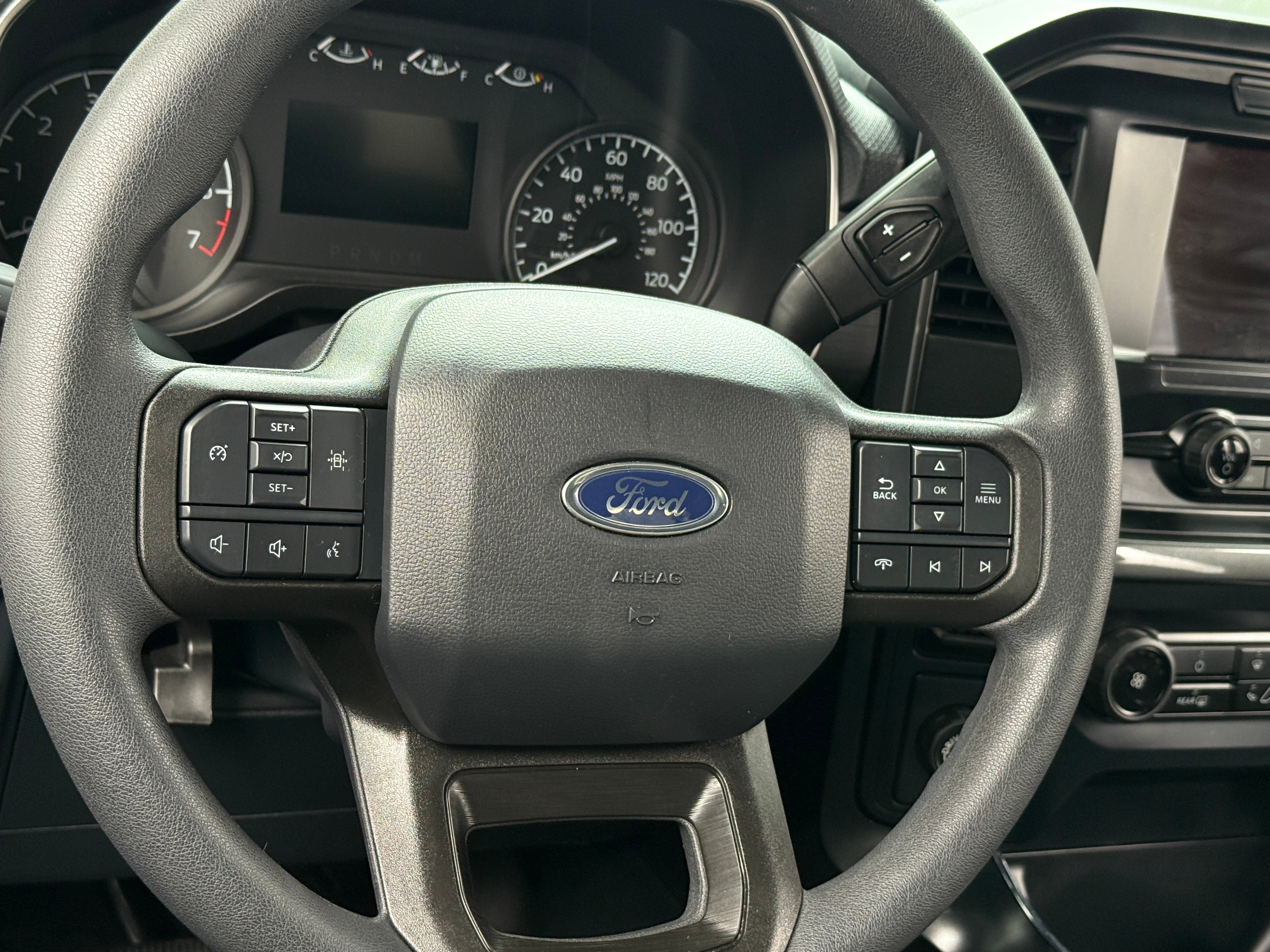 2023 Ford Econoline E-150 5