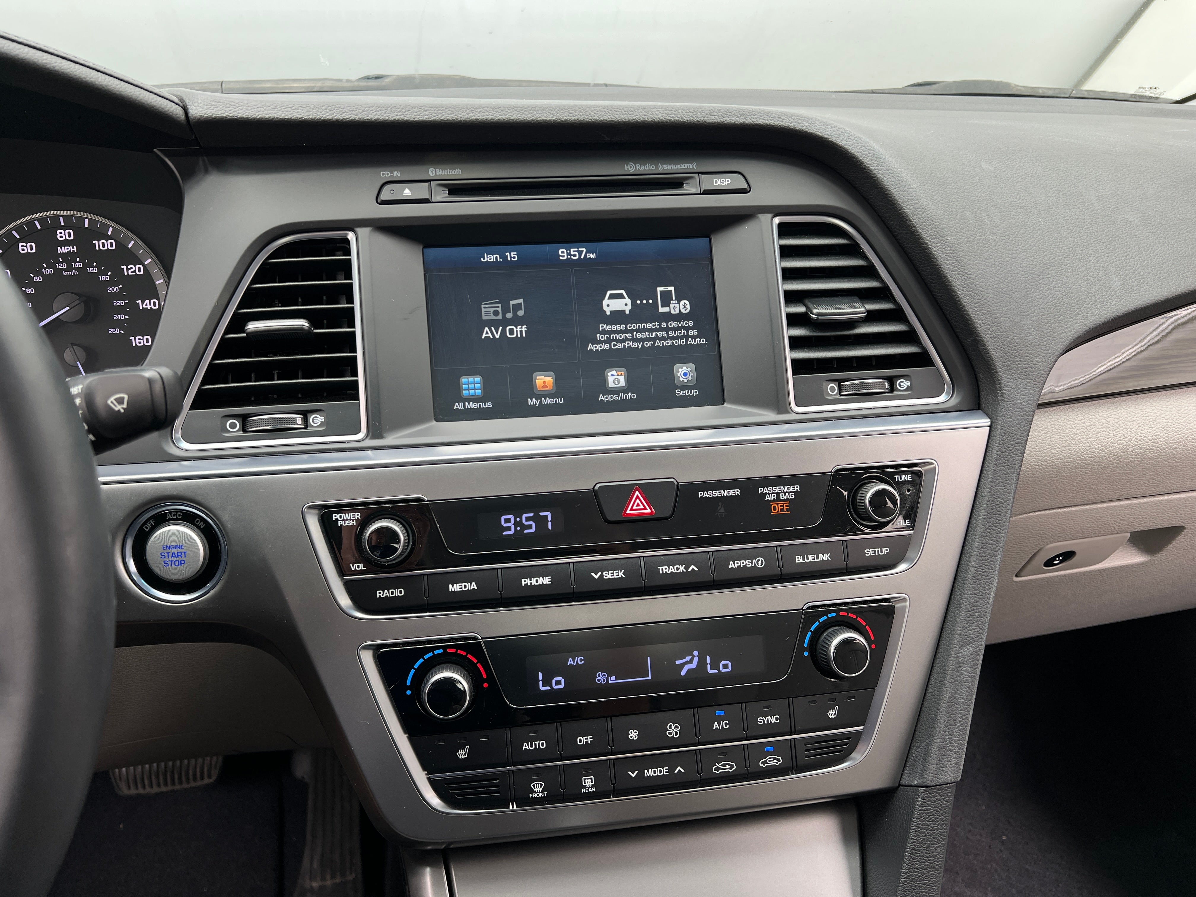 2017 Hyundai Sonata Sport 3