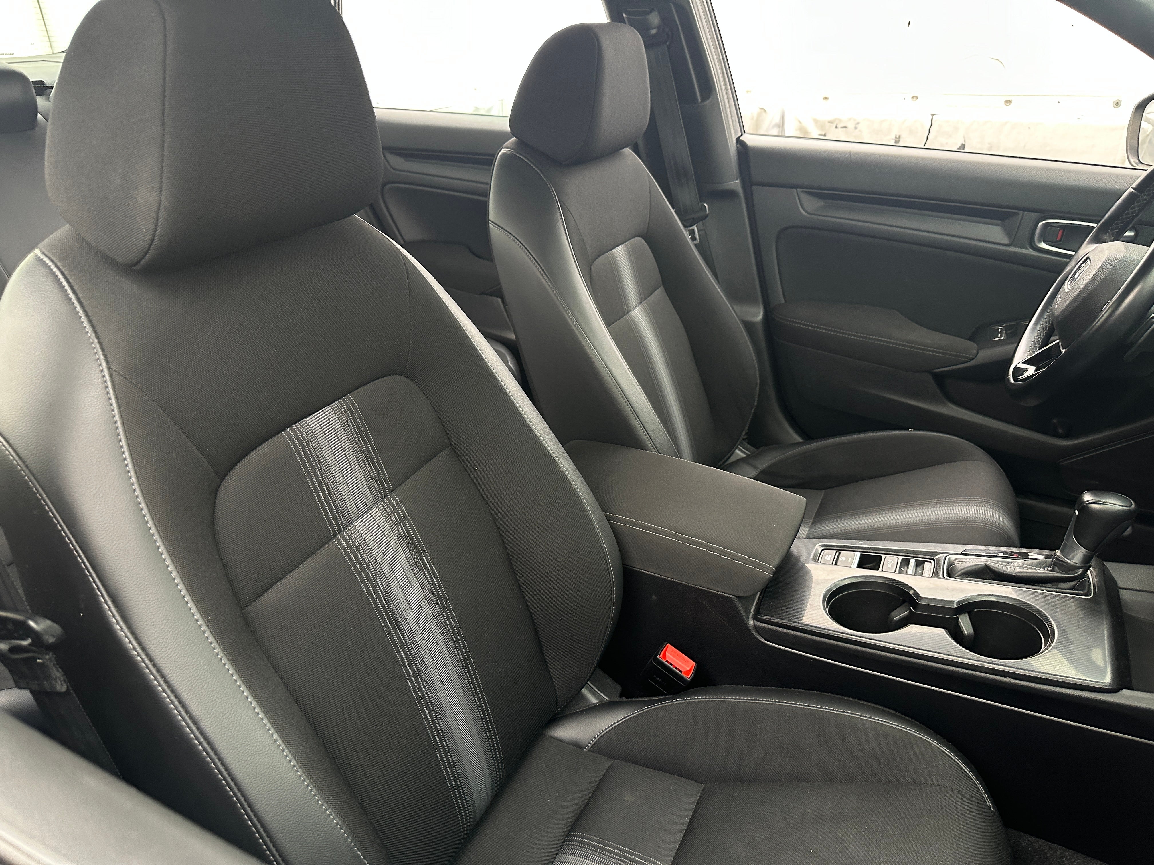 2022 Honda Civic Sport 2