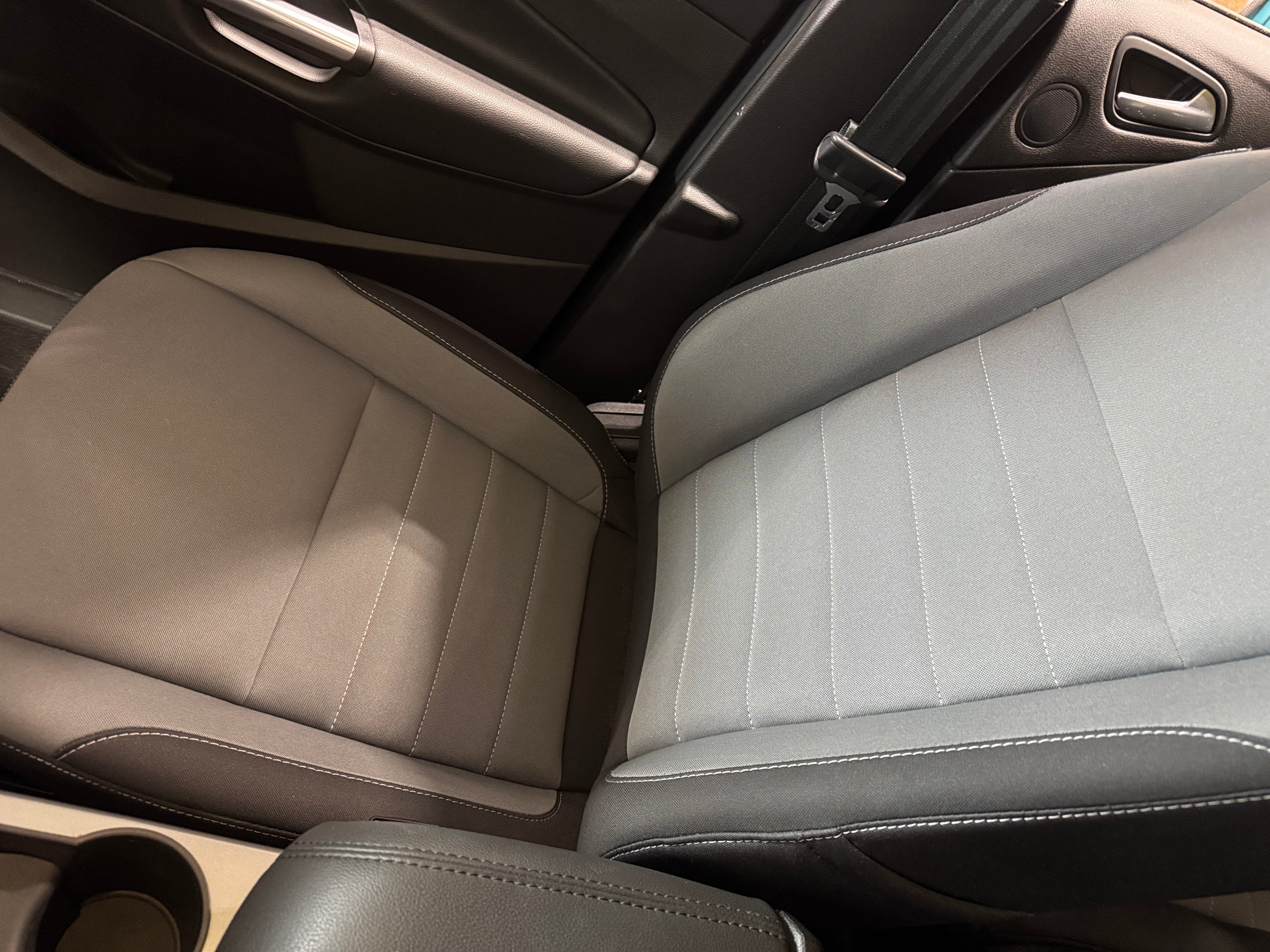 2016 Ford Escape SE 2