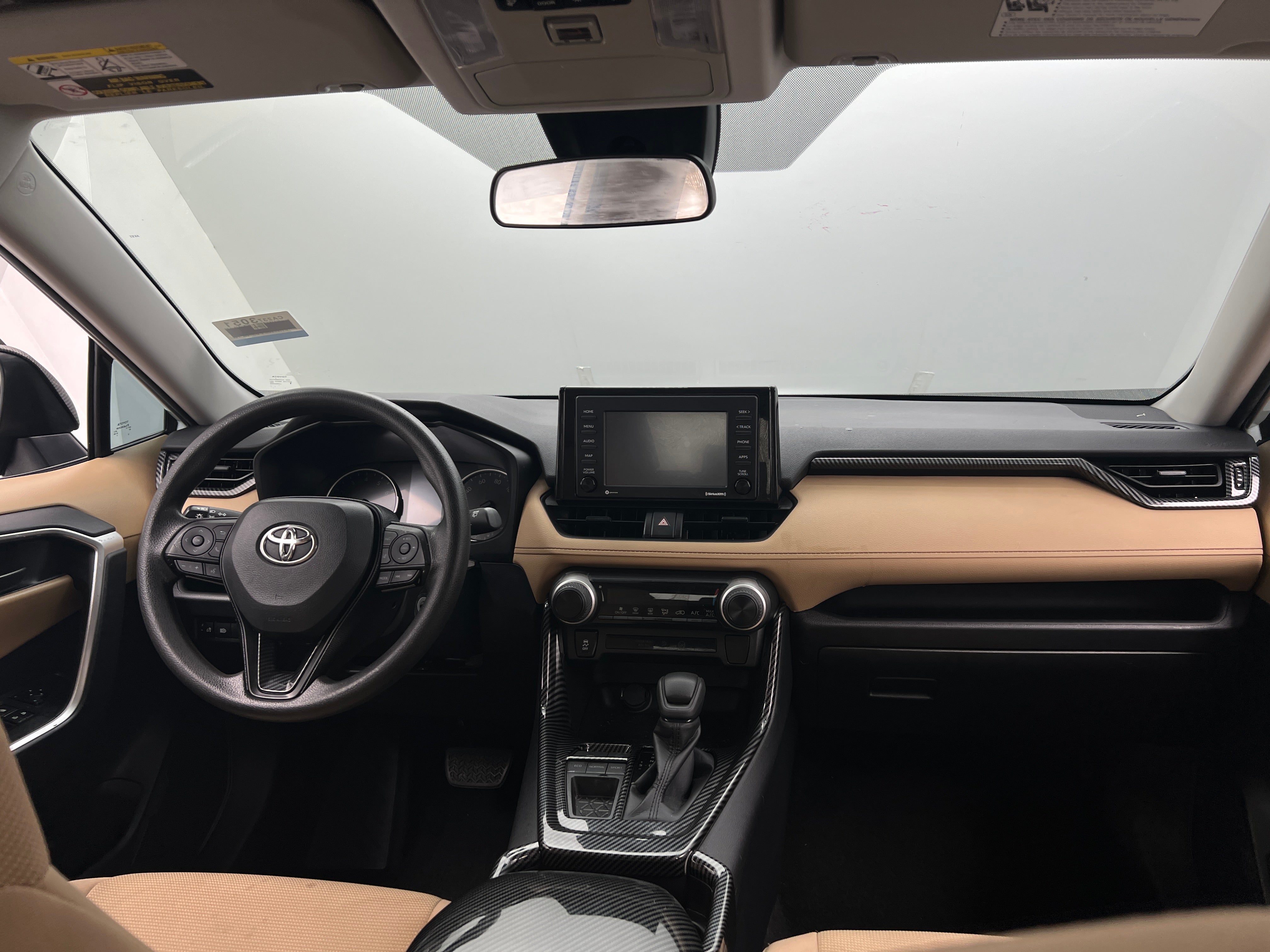 2021 Toyota RAV4 LE 3