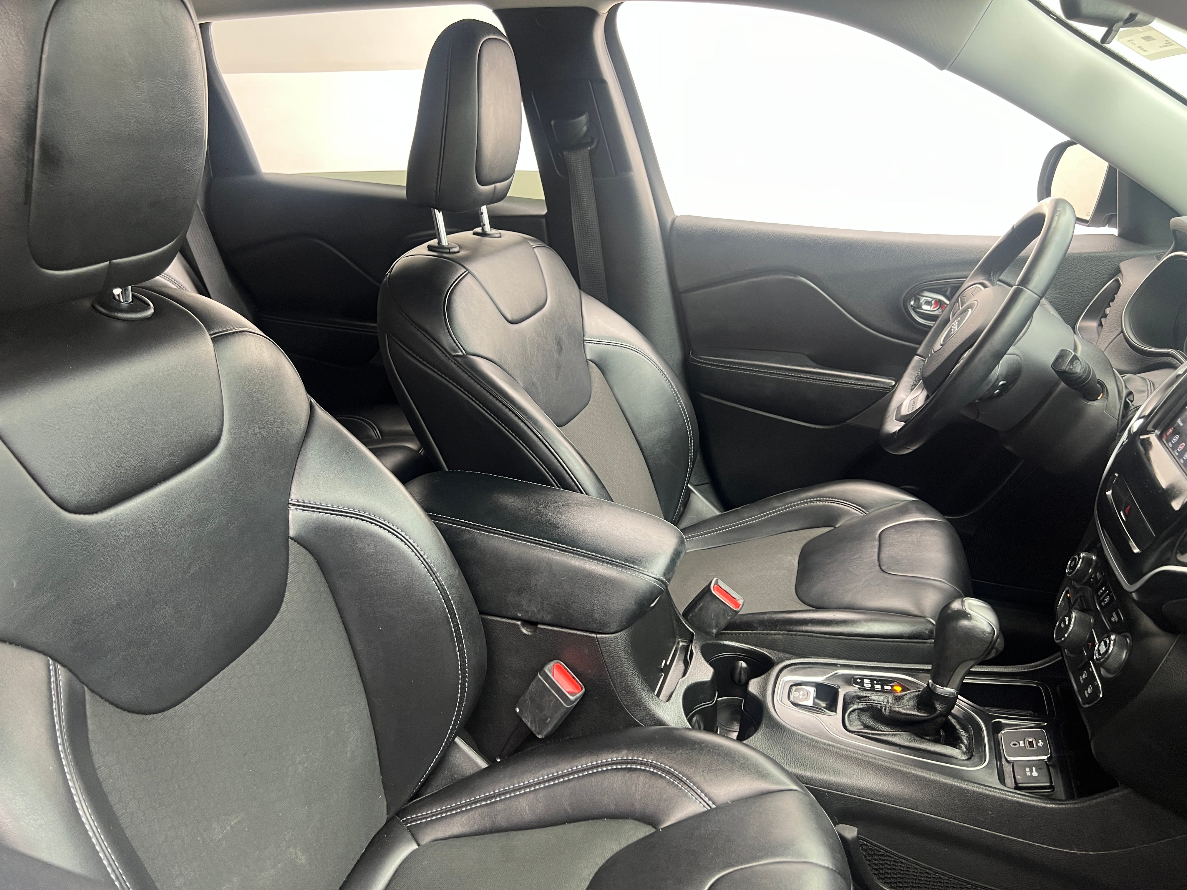 2019 Jeep Cherokee Latitude 2