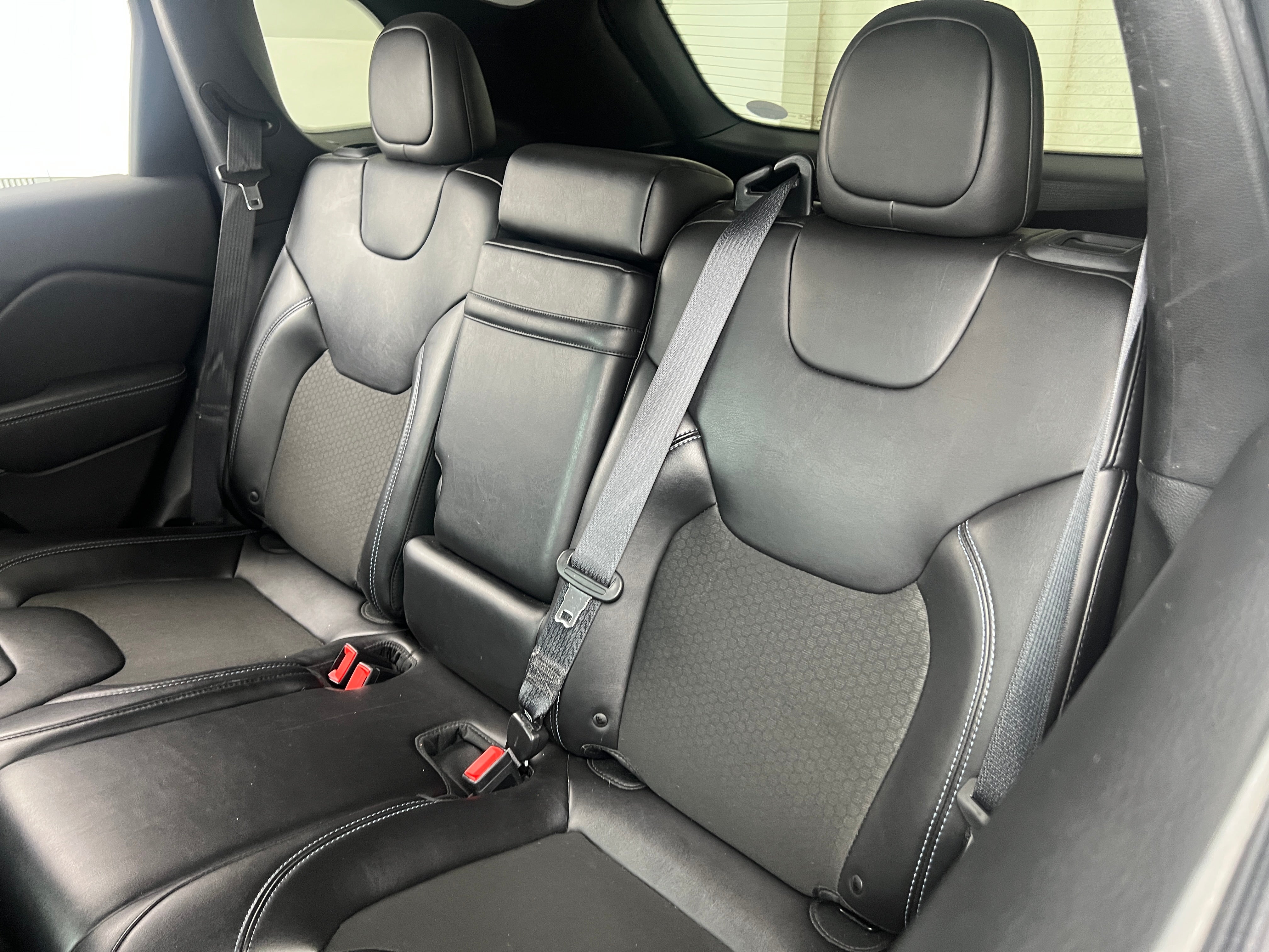 2019 Jeep Cherokee Latitude 6