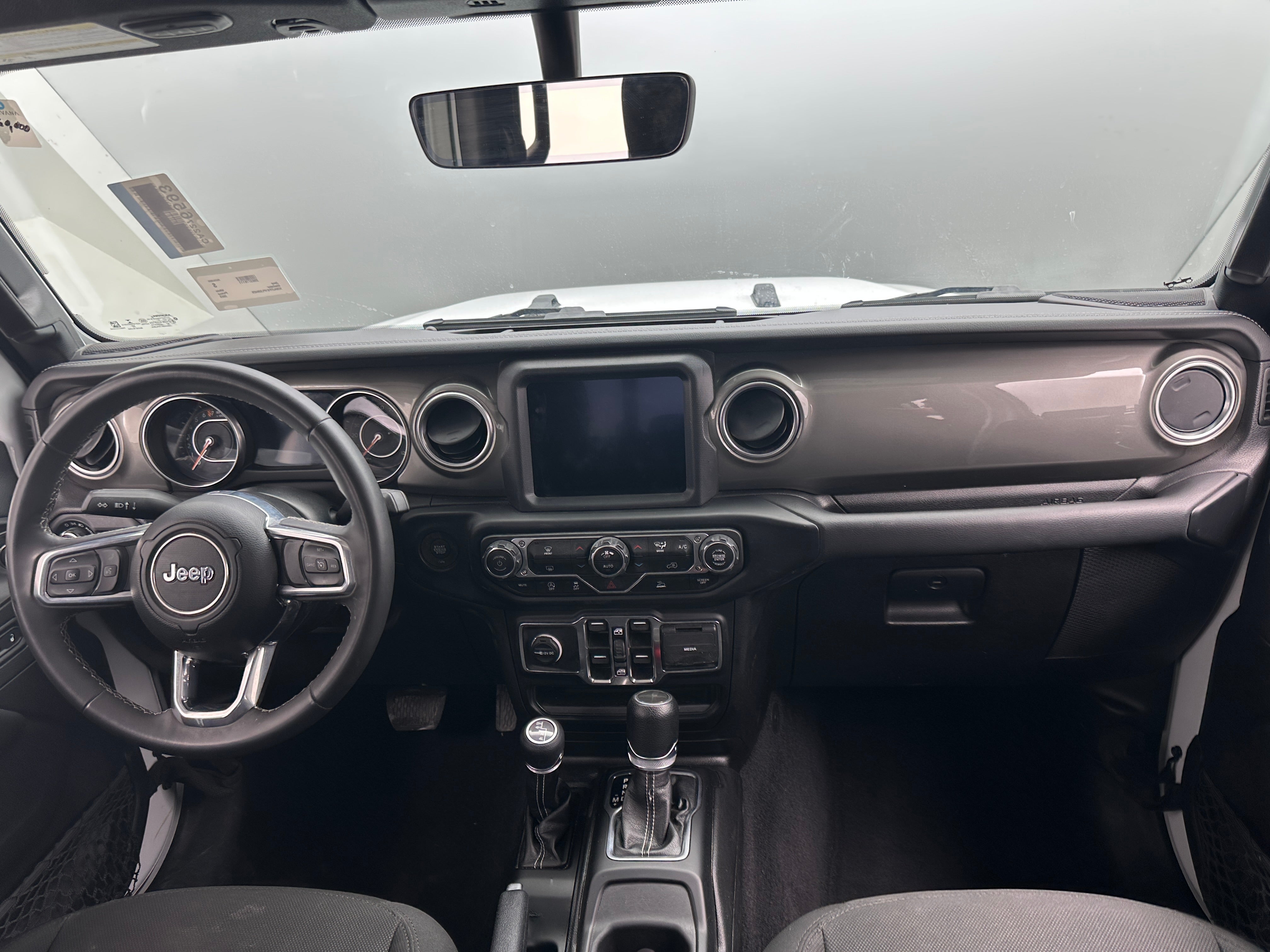 2023 Jeep Gladiator Overland 3