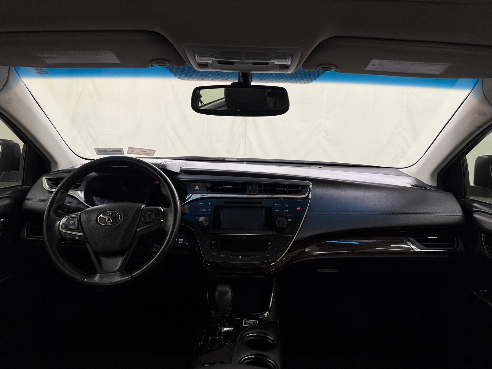 Thumbnail: 2013 Toyota Avalon - 2