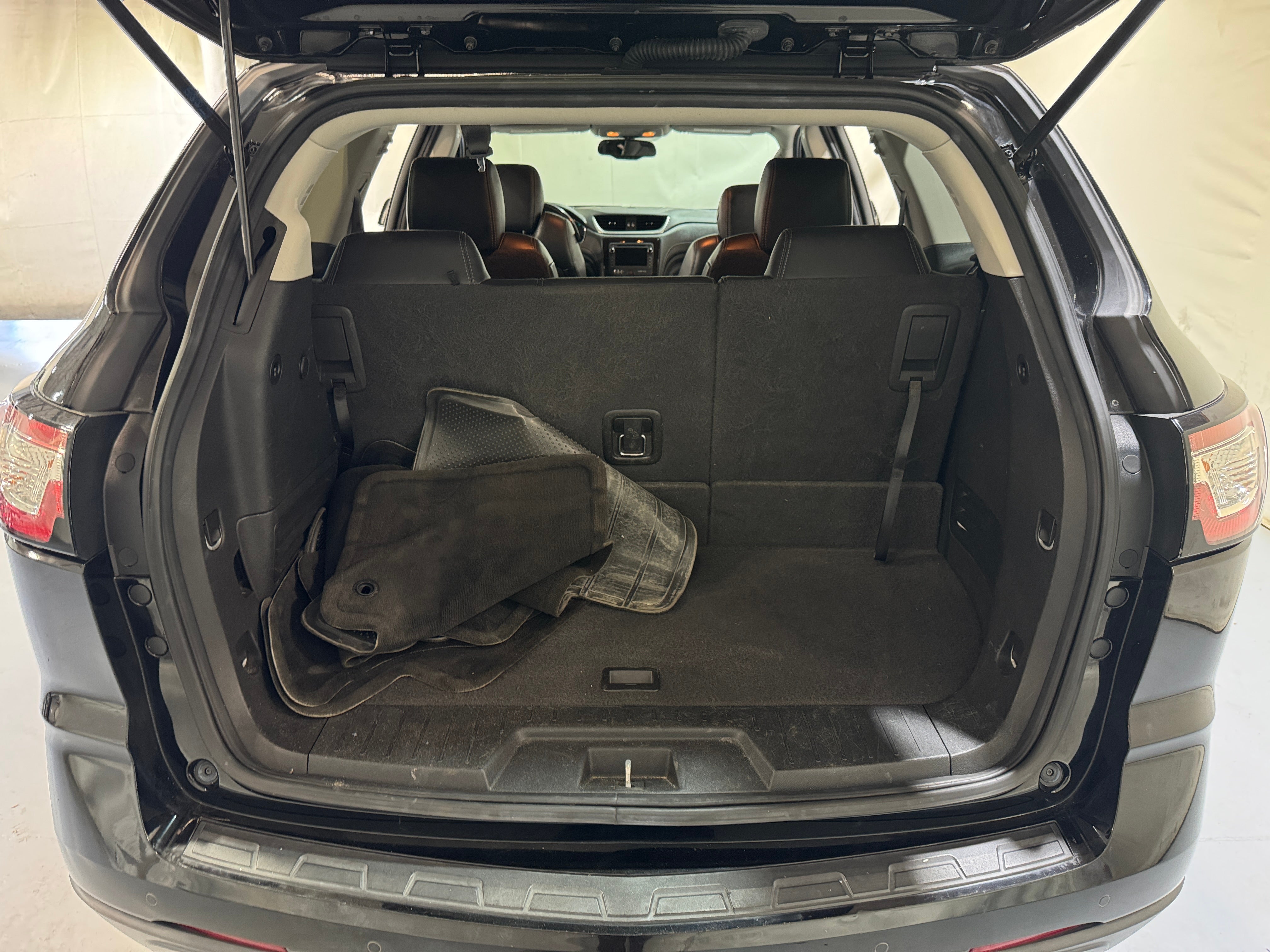 2017 Chevrolet Traverse LT 6