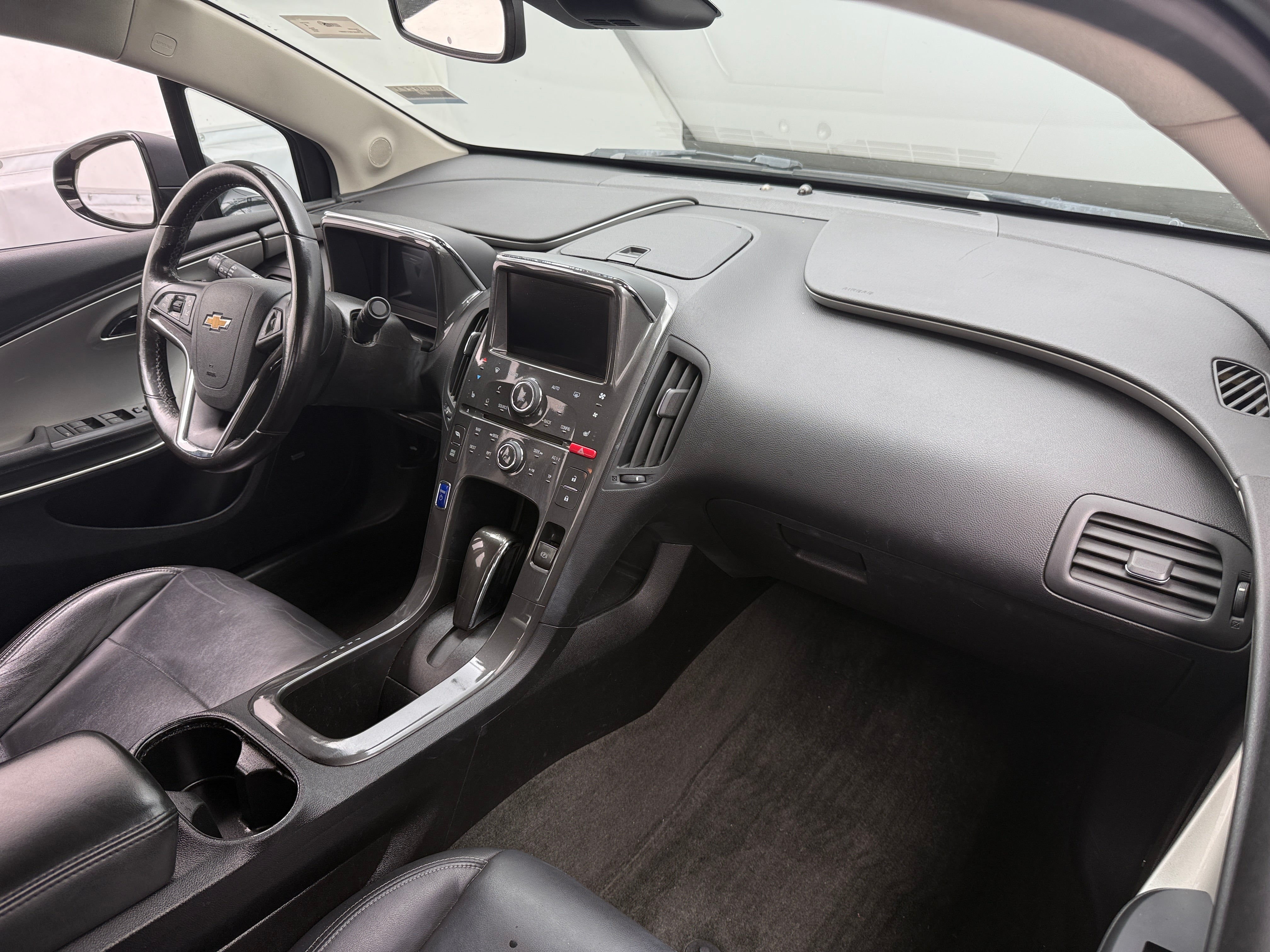 2014 Chevrolet Volt Base 2