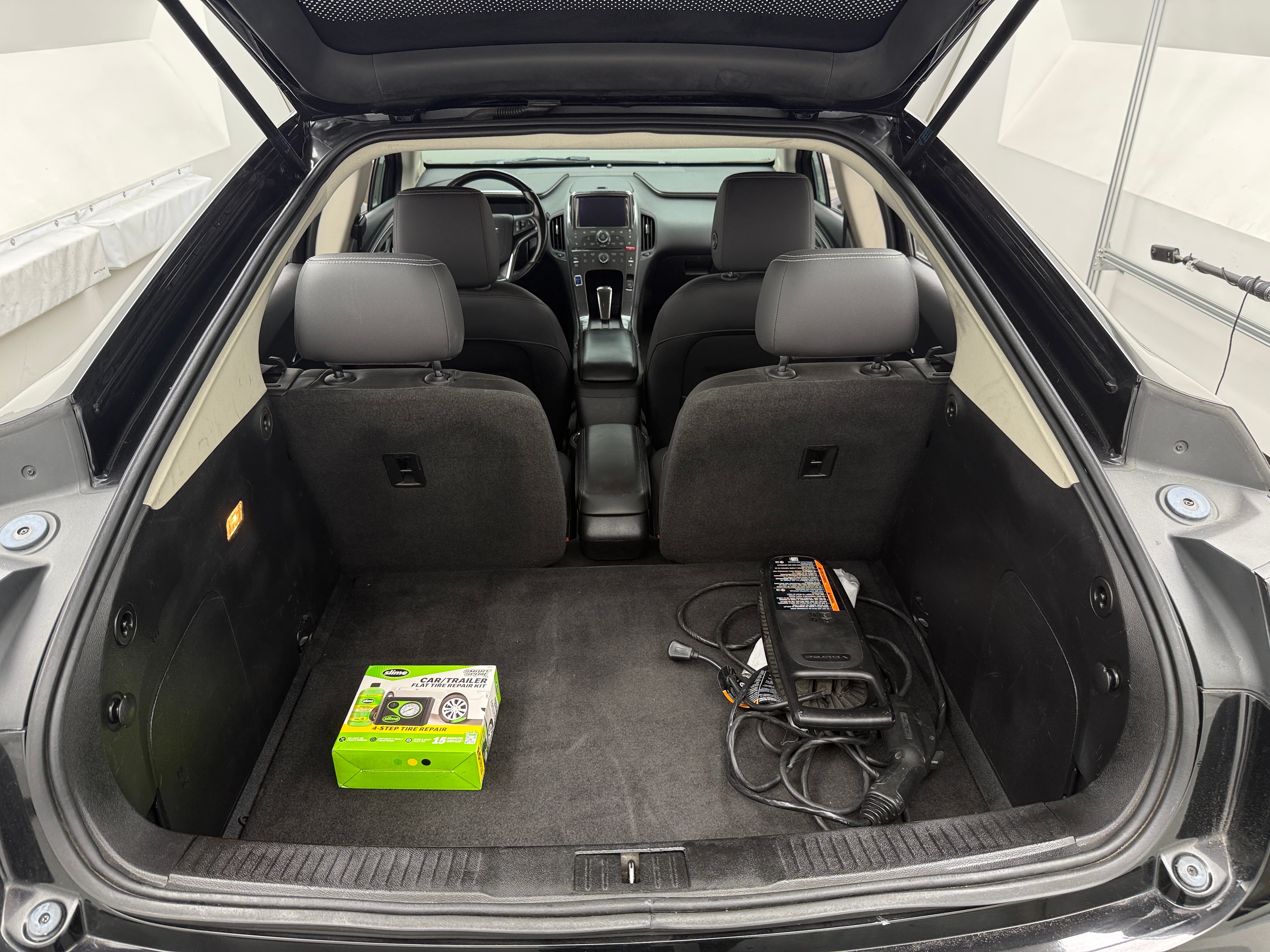 2014 Chevrolet Volt Base 6