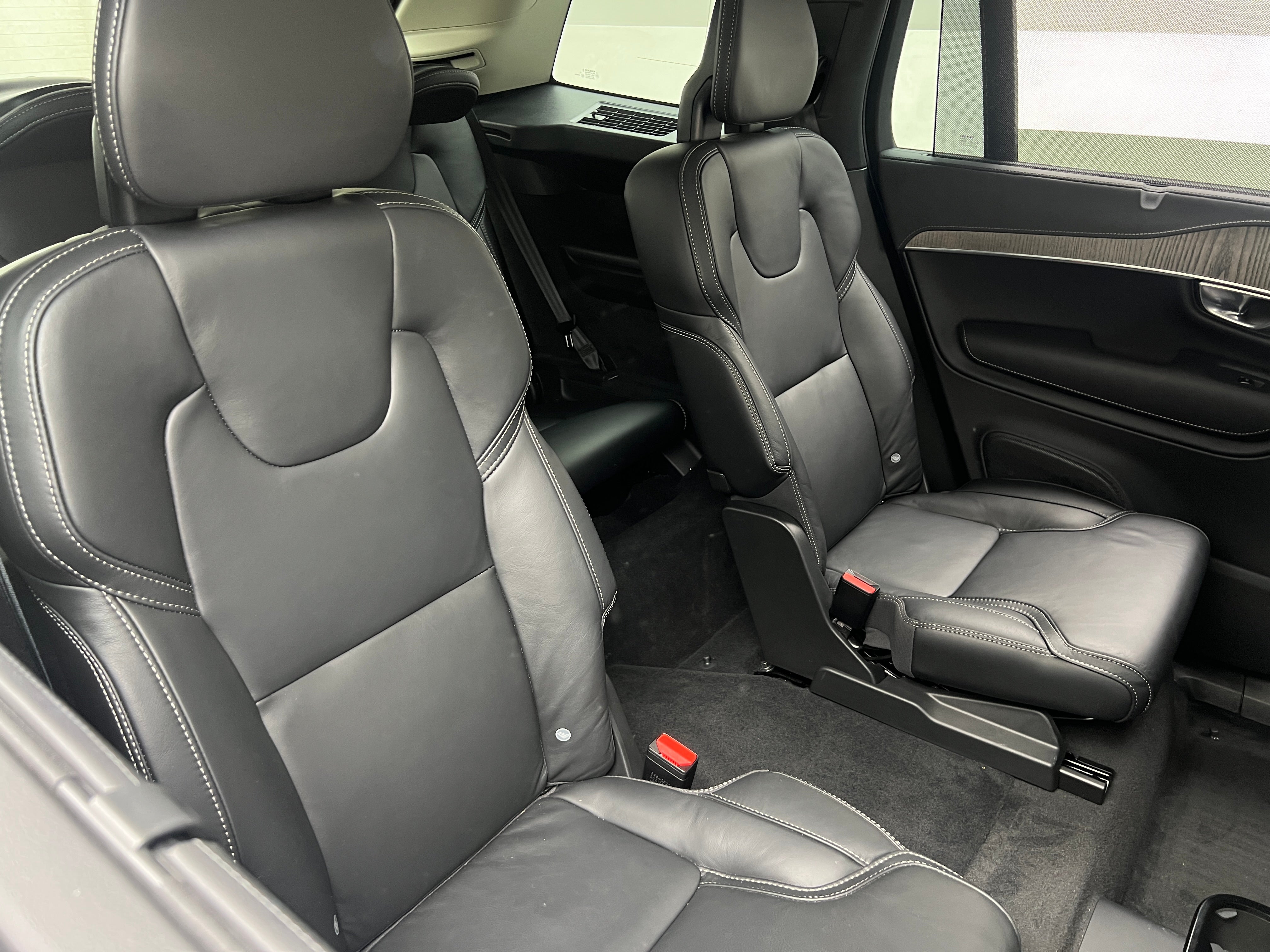 2022 Volvo XC90 T6 Inscription 5