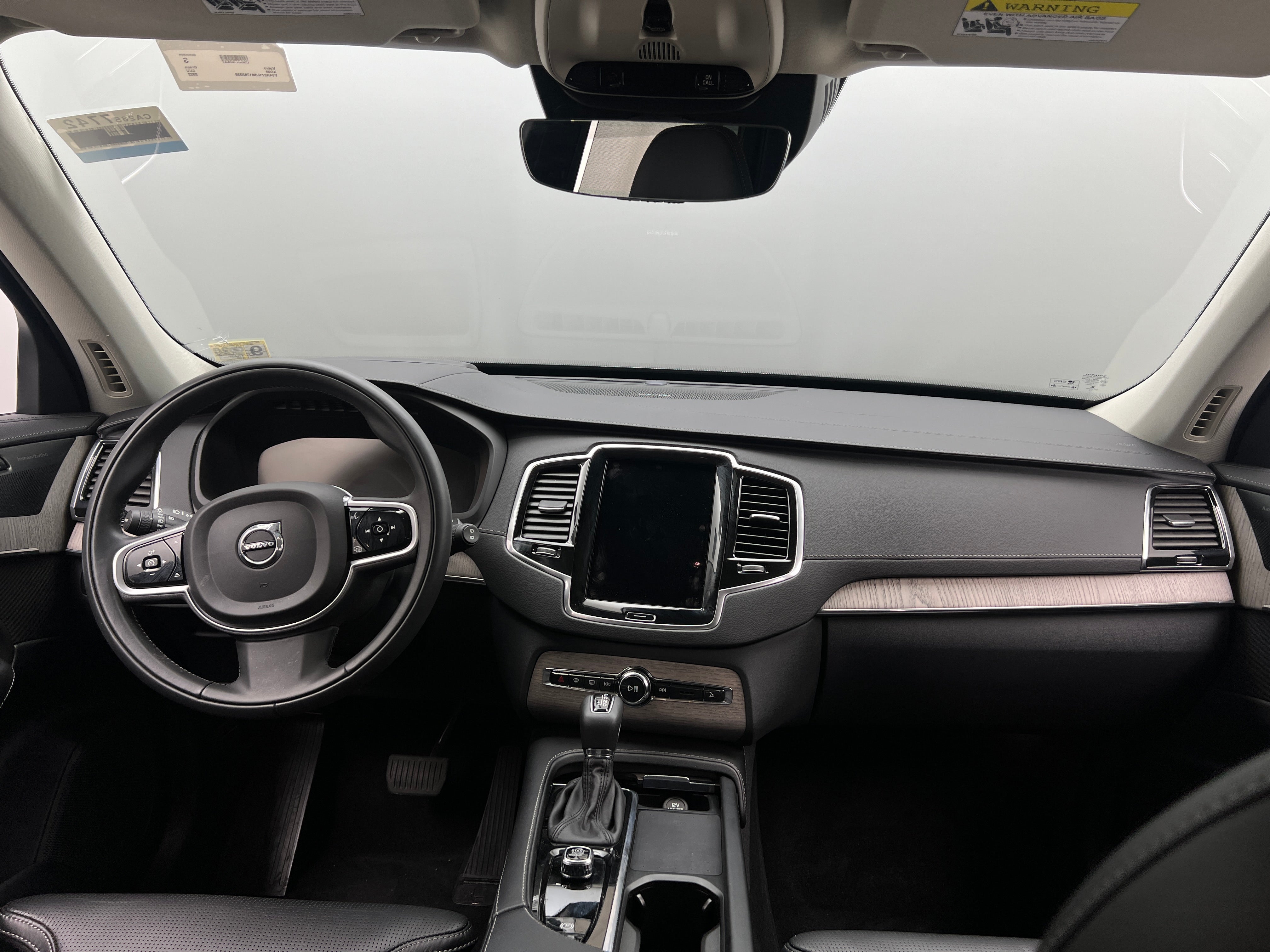 2022 Volvo XC90 T6 Inscription 2