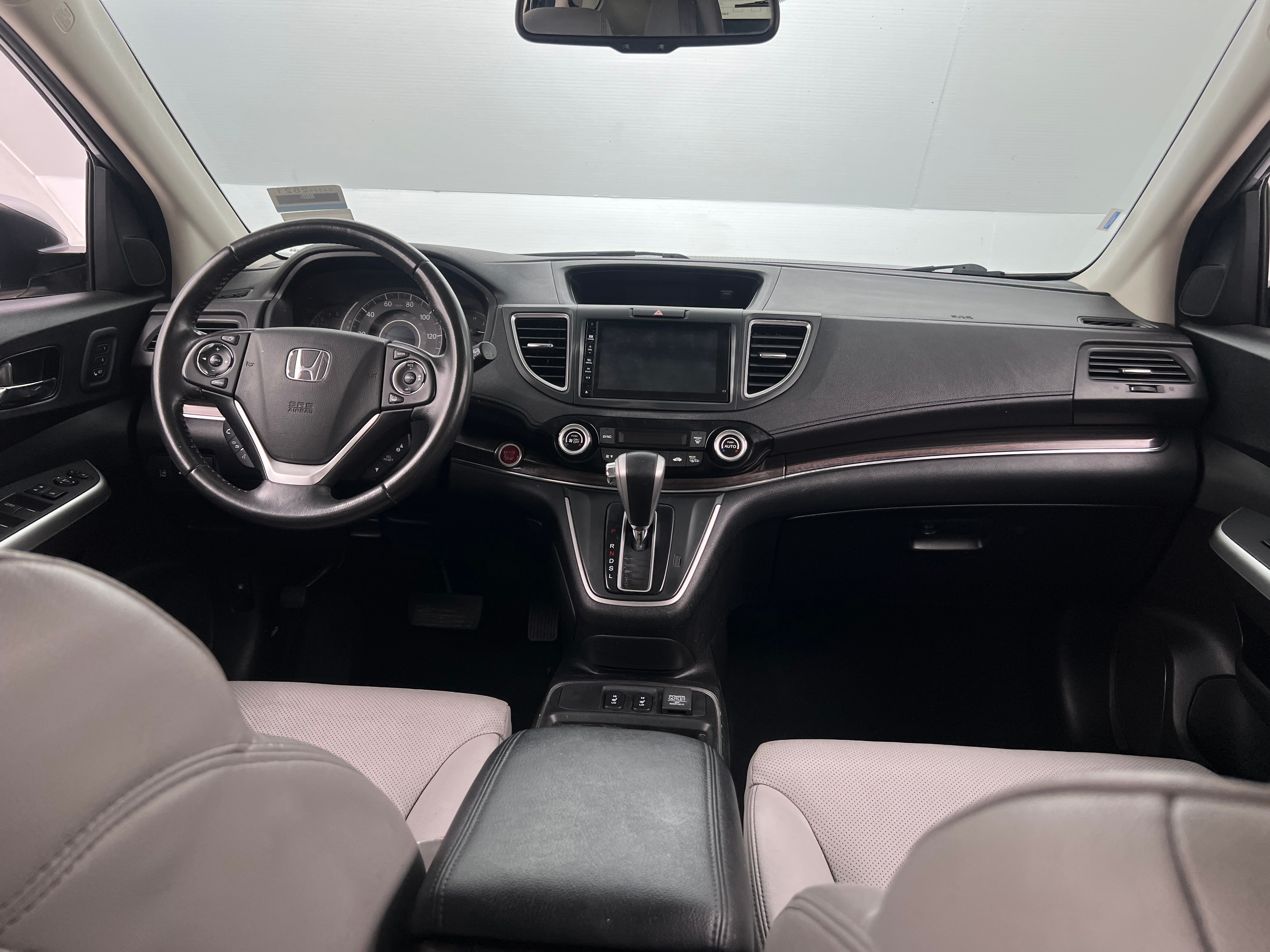 2016 Honda CR-V Touring 2