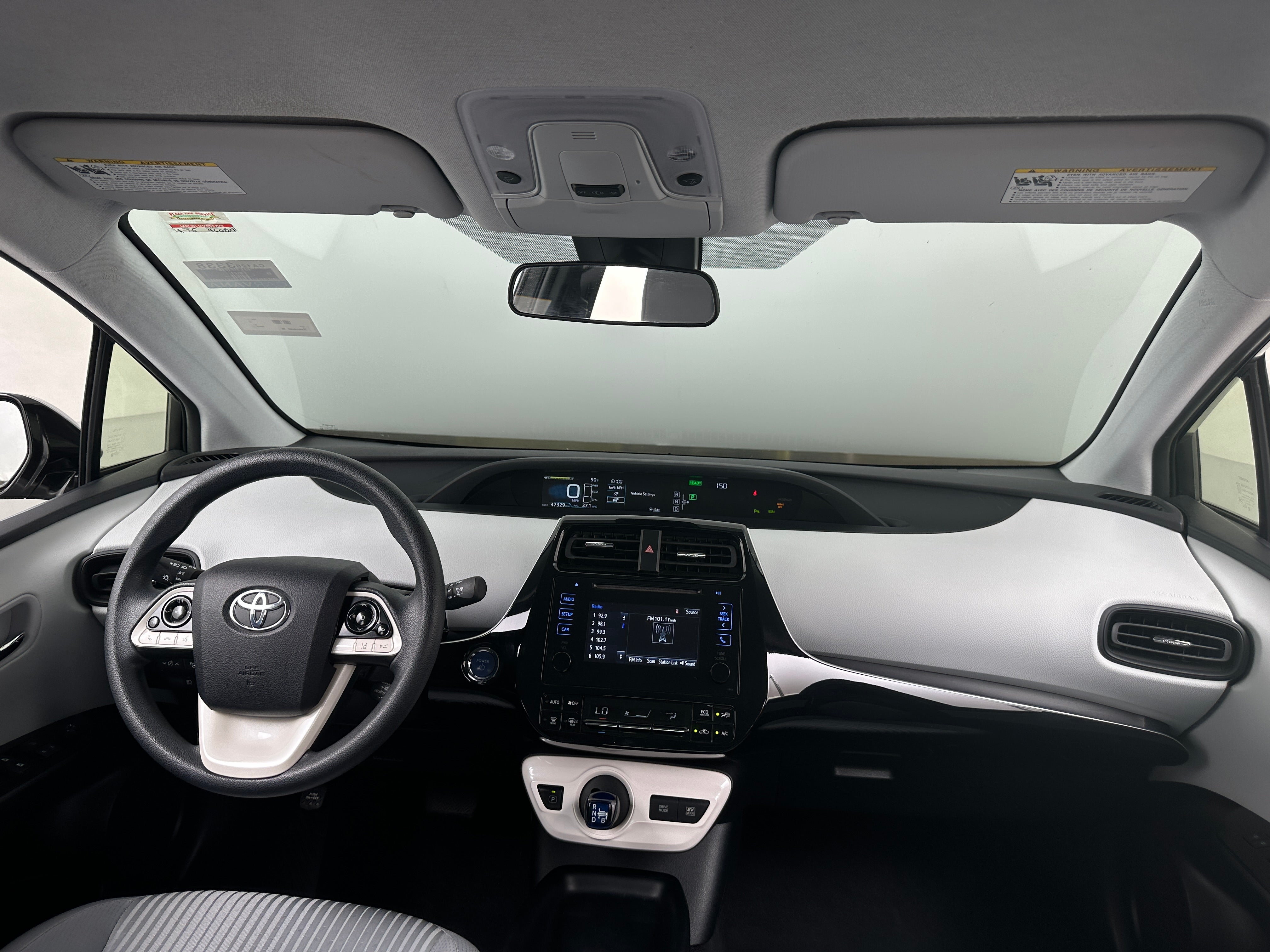 2018 Toyota Prius Two 3