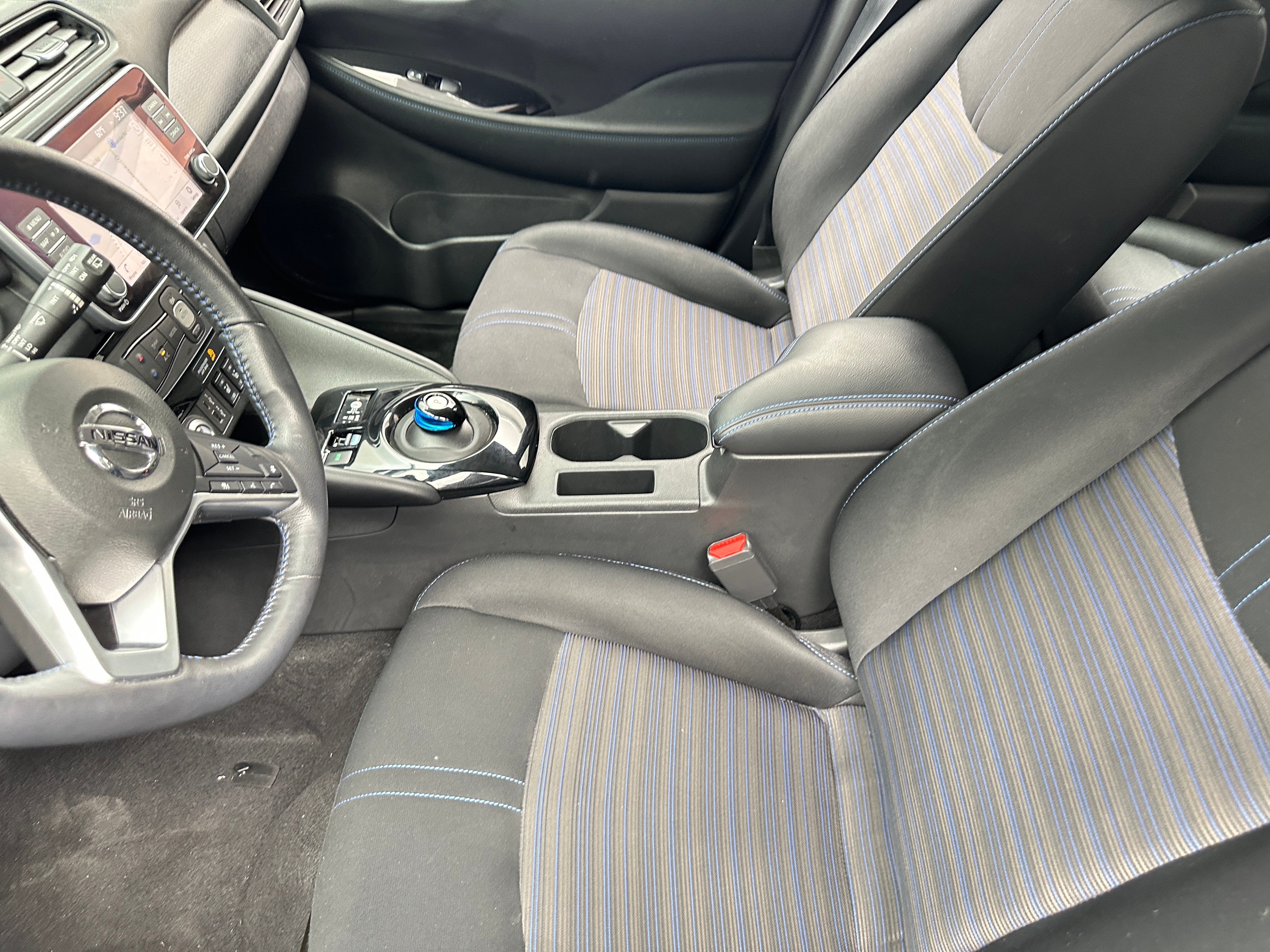 Thumbnail: 2022 Nissan Leaf - 2