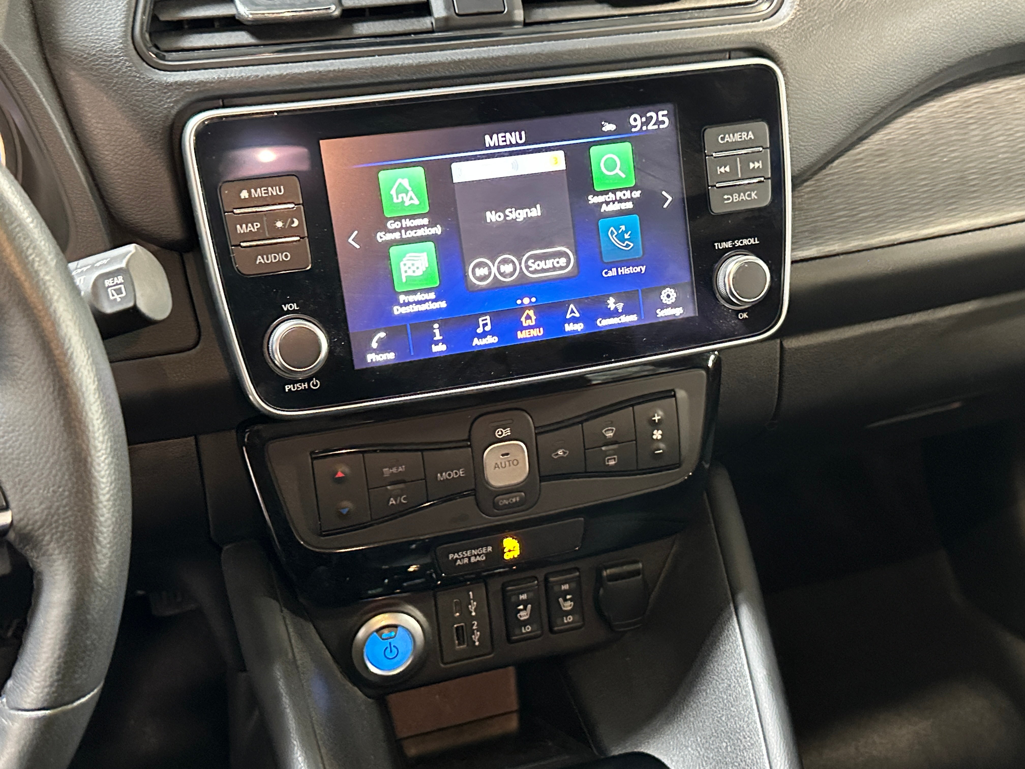 Thumbnail: 2022 Nissan Leaf - 4