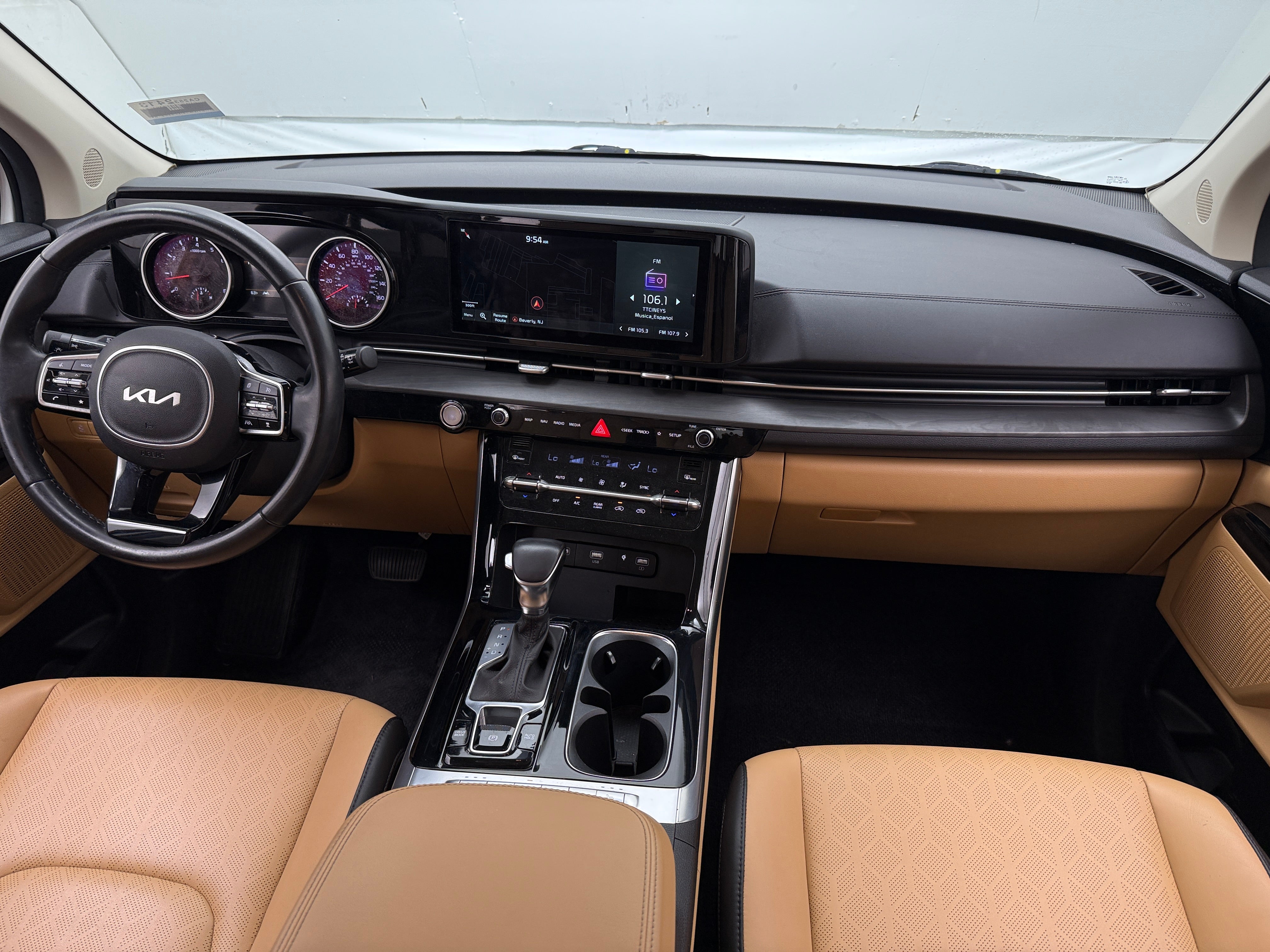 2022 Kia Carnival EX 2
