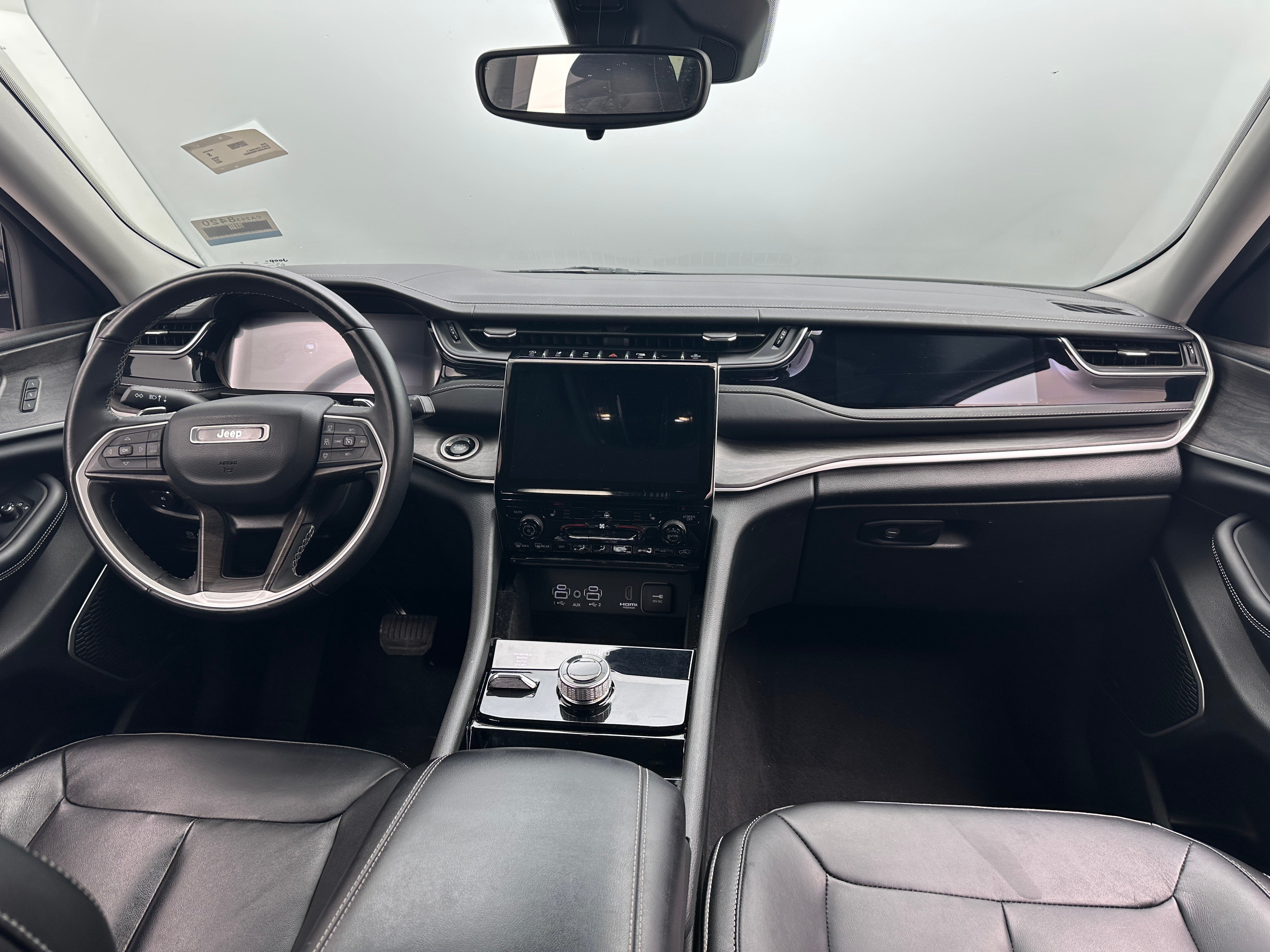 Thumbnail: 2022 Jeep Grand Cherokee L - 2