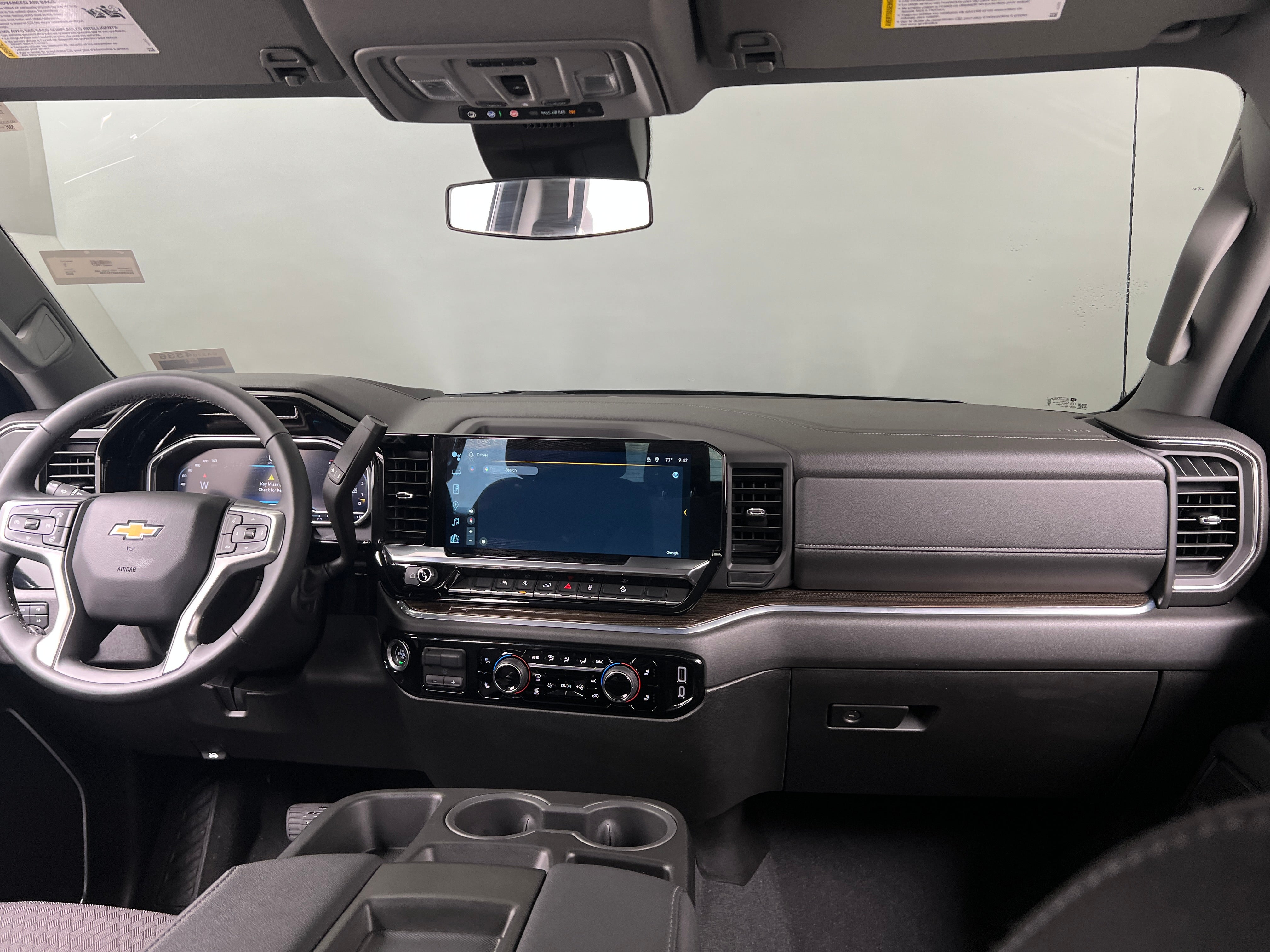 2024 Chevrolet Silverado 1500 LT 3