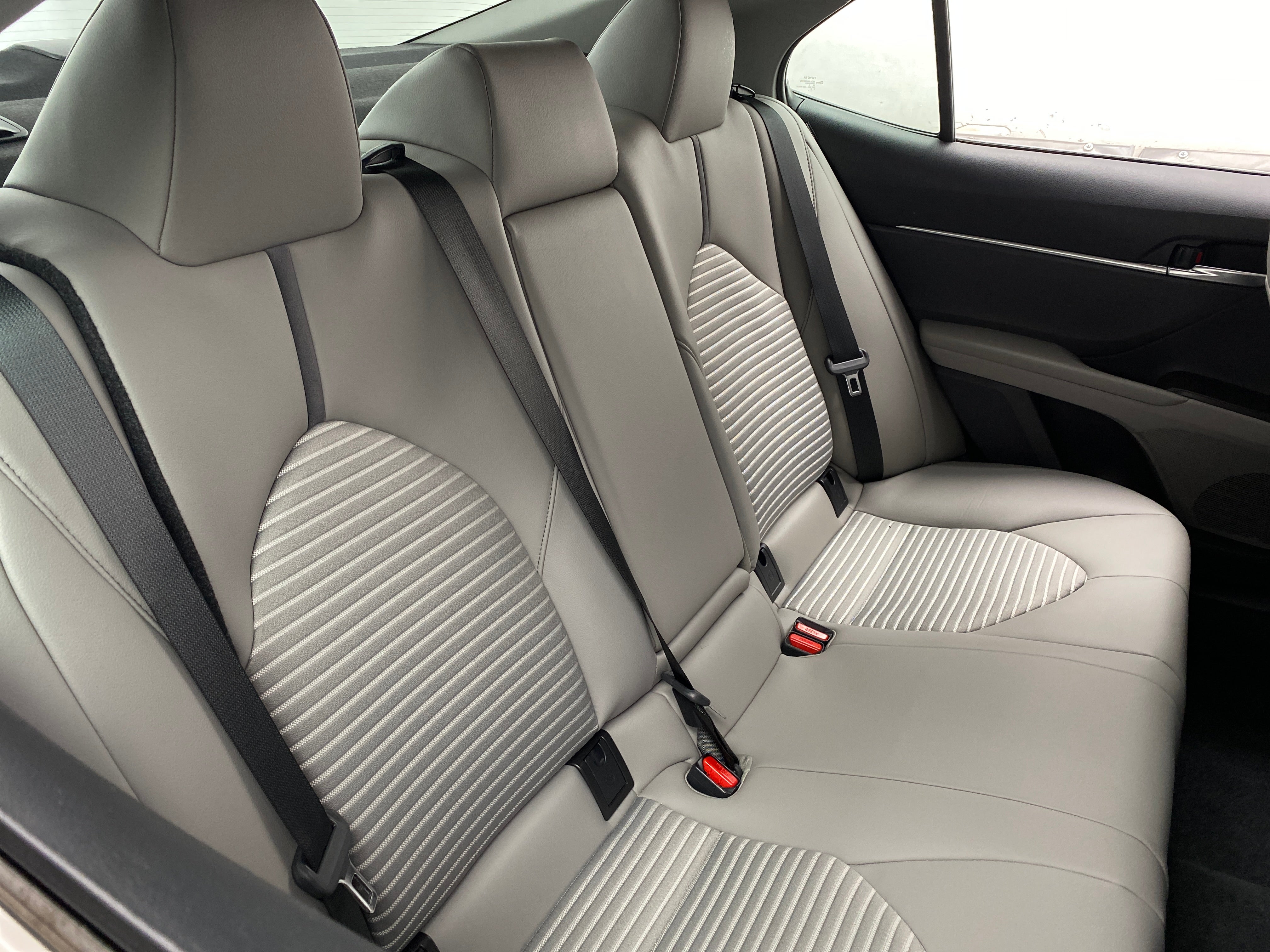 2023 Toyota Camry SE 6
