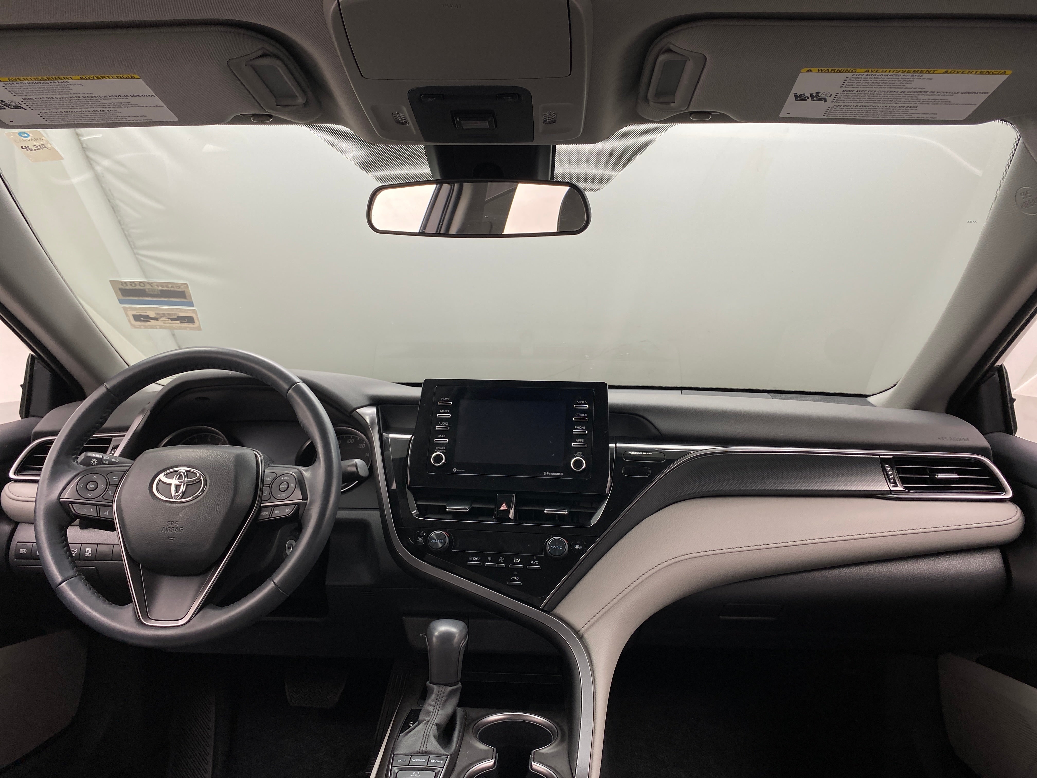 2023 Toyota Camry SE 3