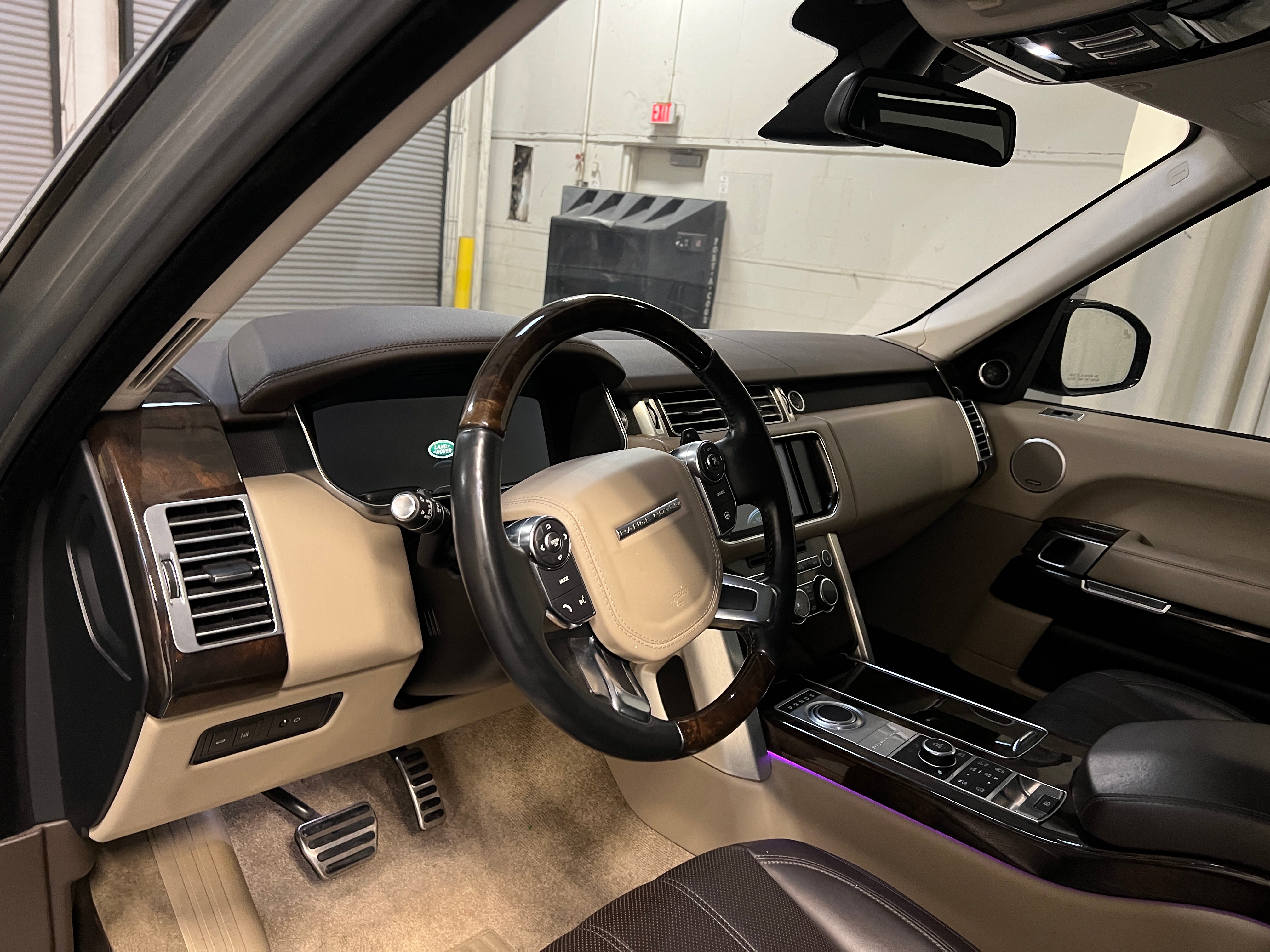 2016 Land Rover Range Rover Supercharged 2