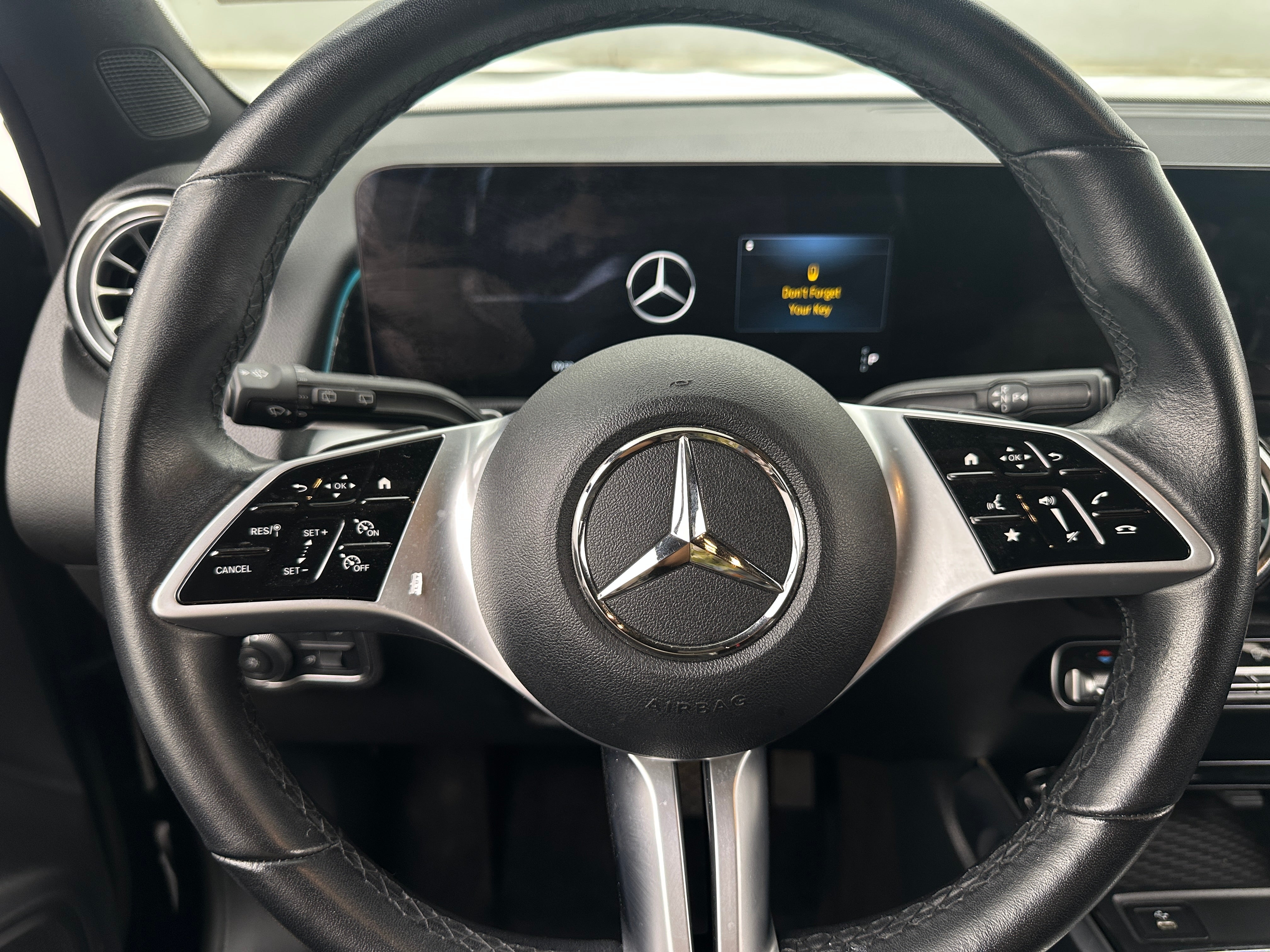 2024 Mercedes-Benz GLB 250 4