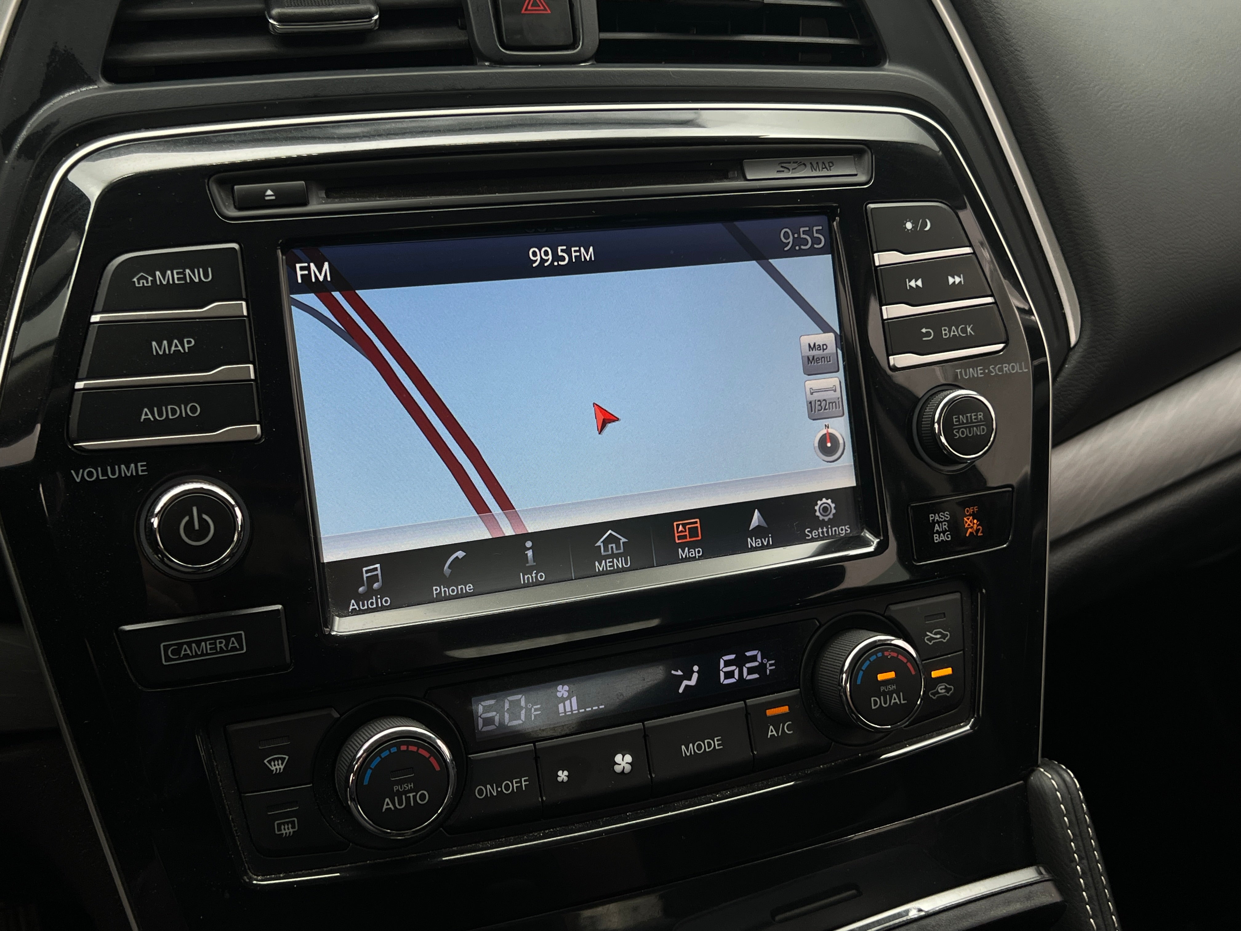 2017 Nissan Maxima SV 3