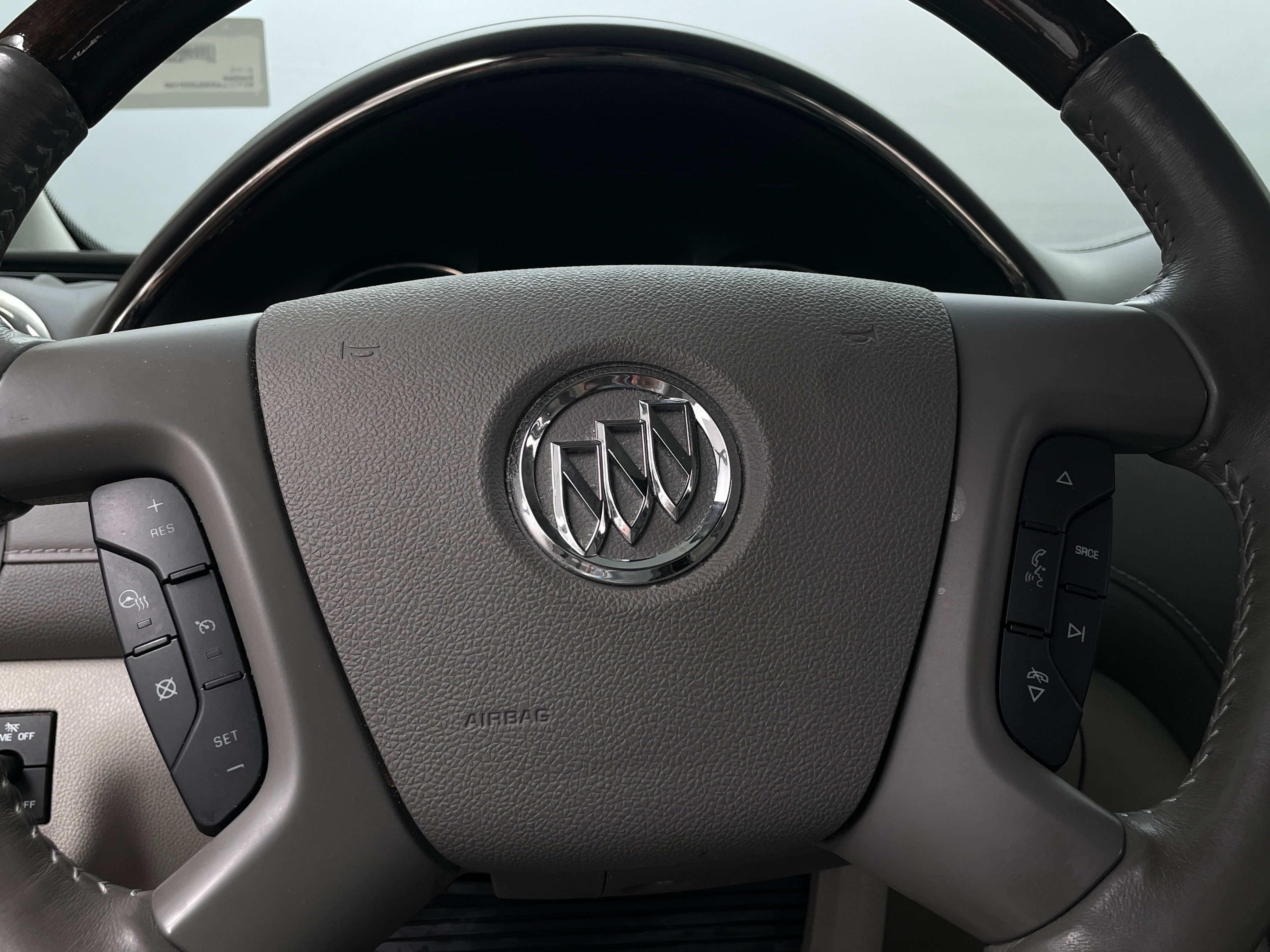 2016 Buick Enclave Leather Group 4