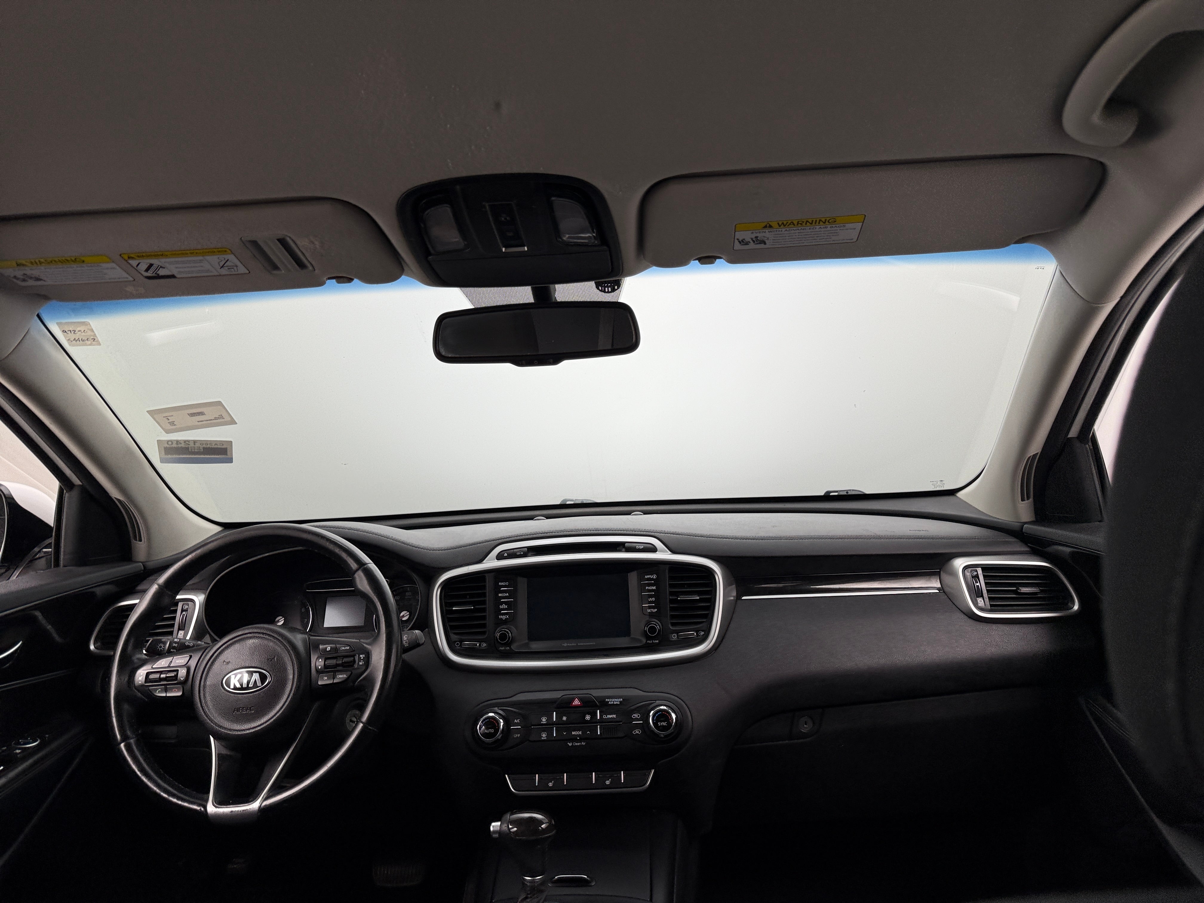 2017 Kia Sorento LX 3