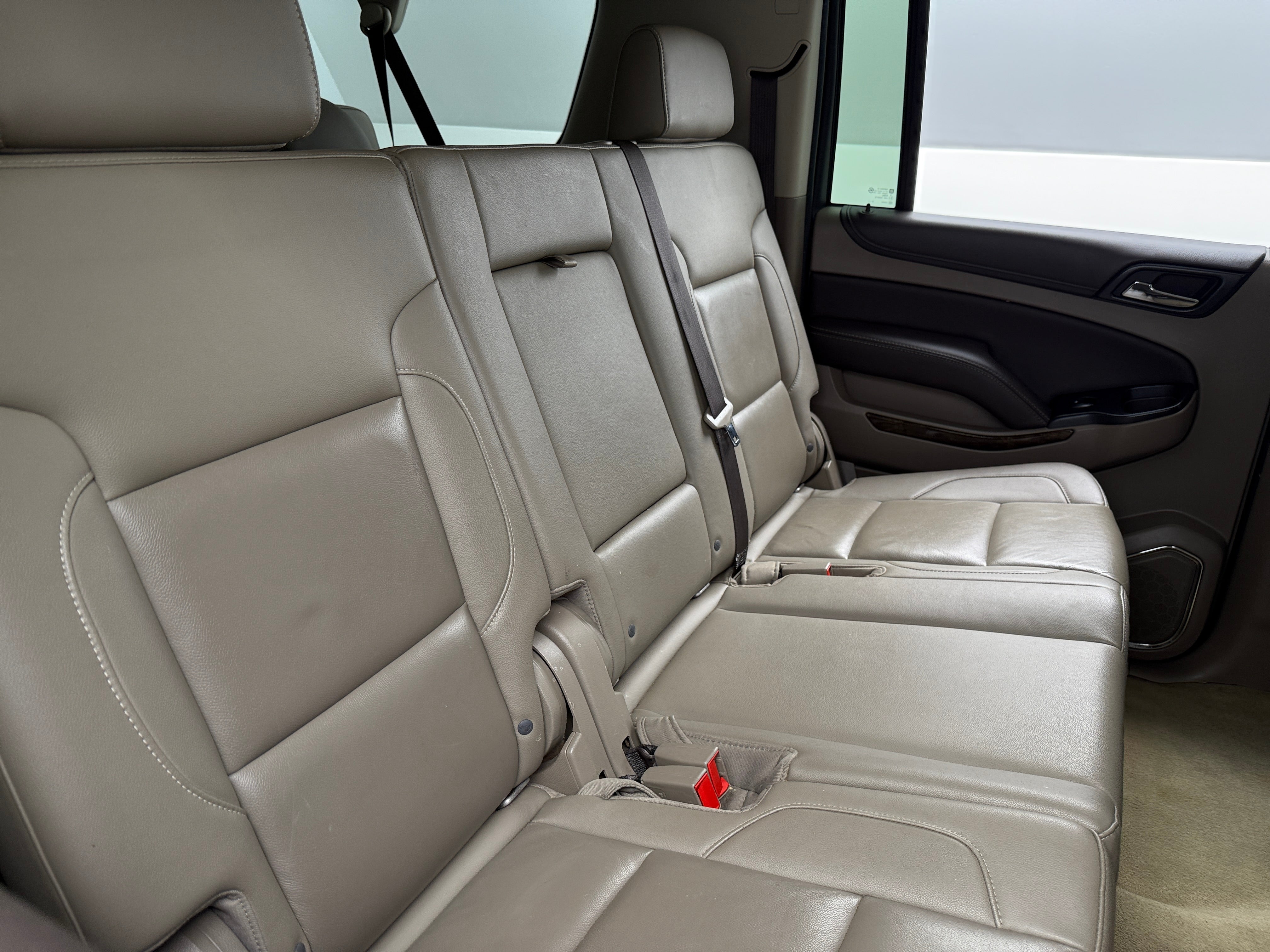 2017 Chevrolet Suburban LT 5