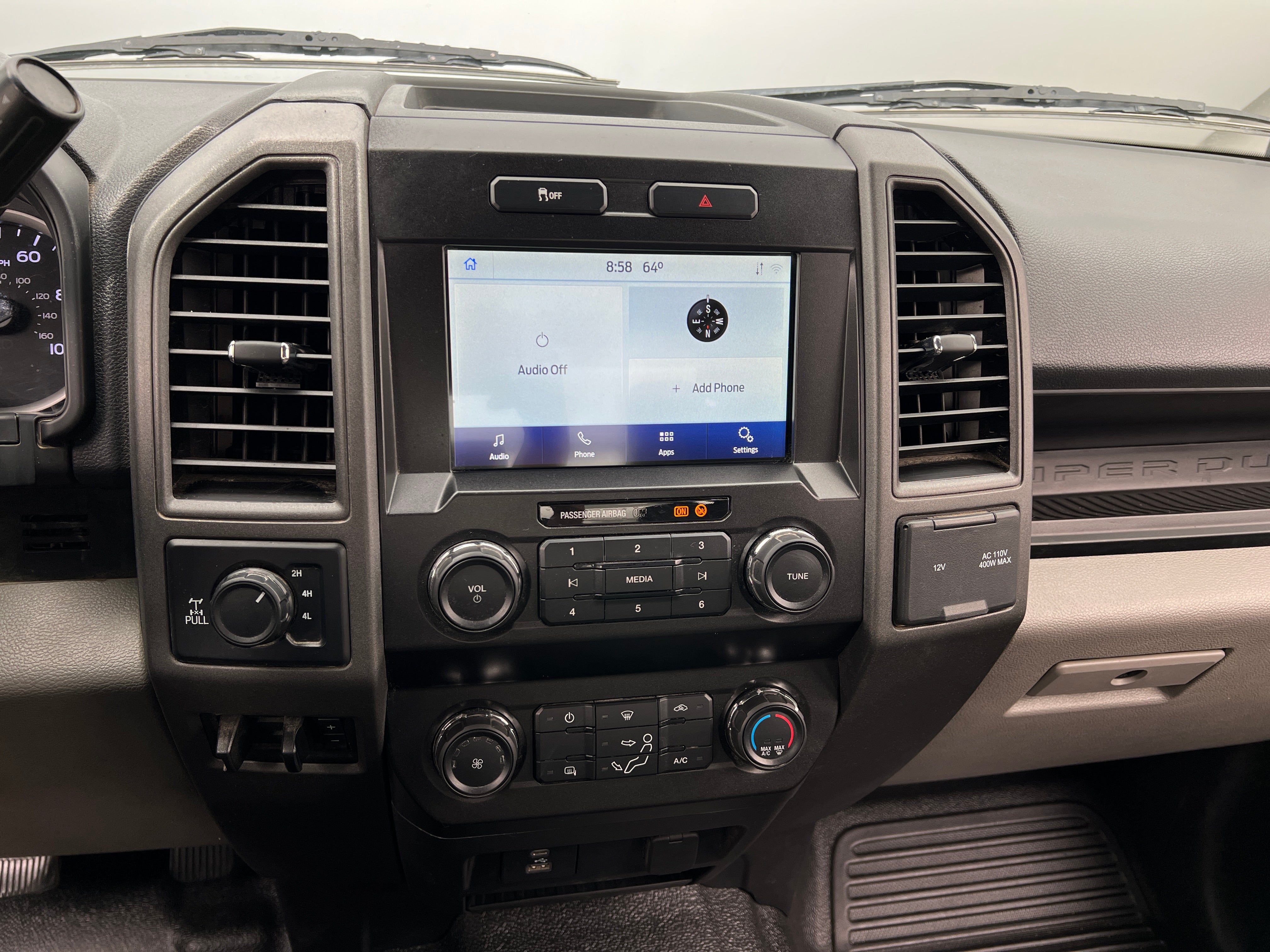 2022 Ford Econoline E-250 4