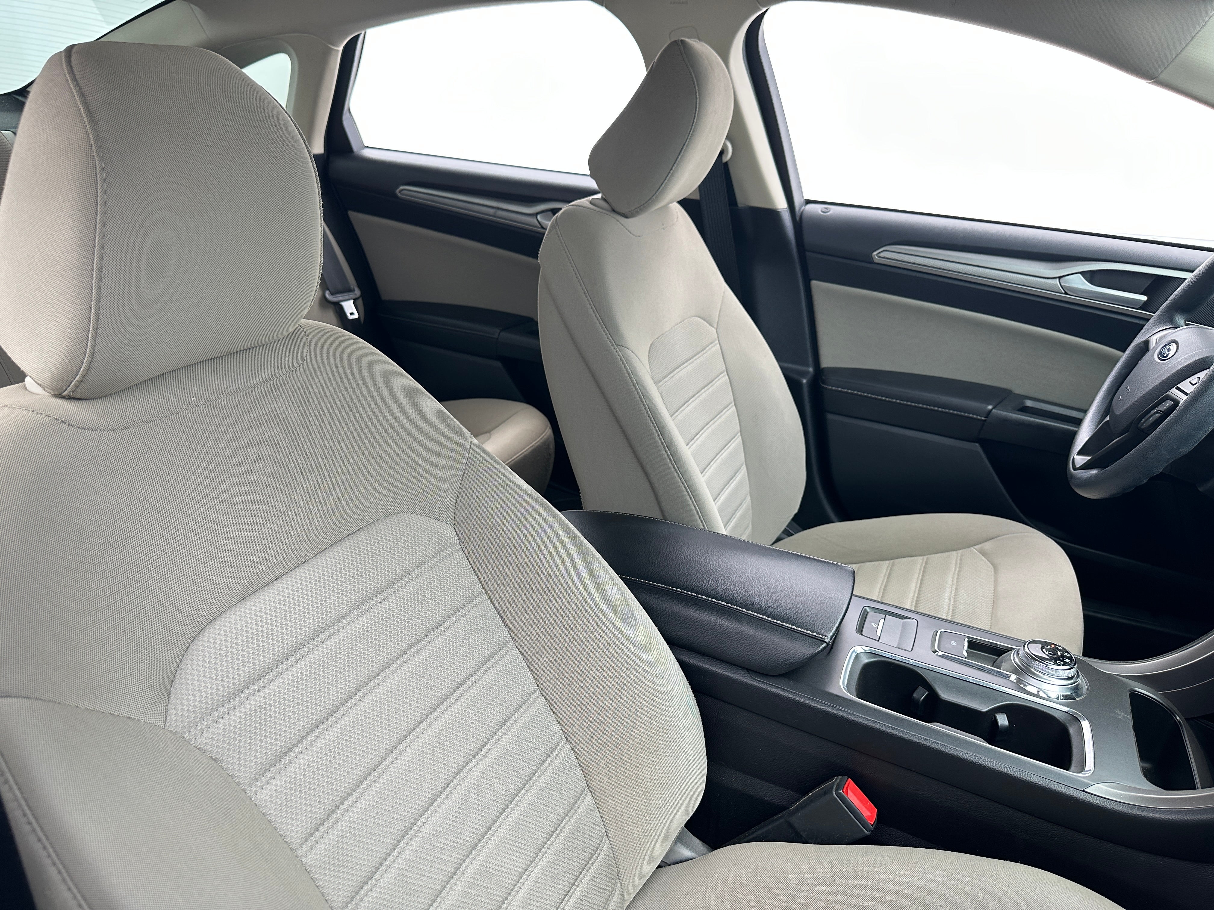2020 Ford Fusion S 2