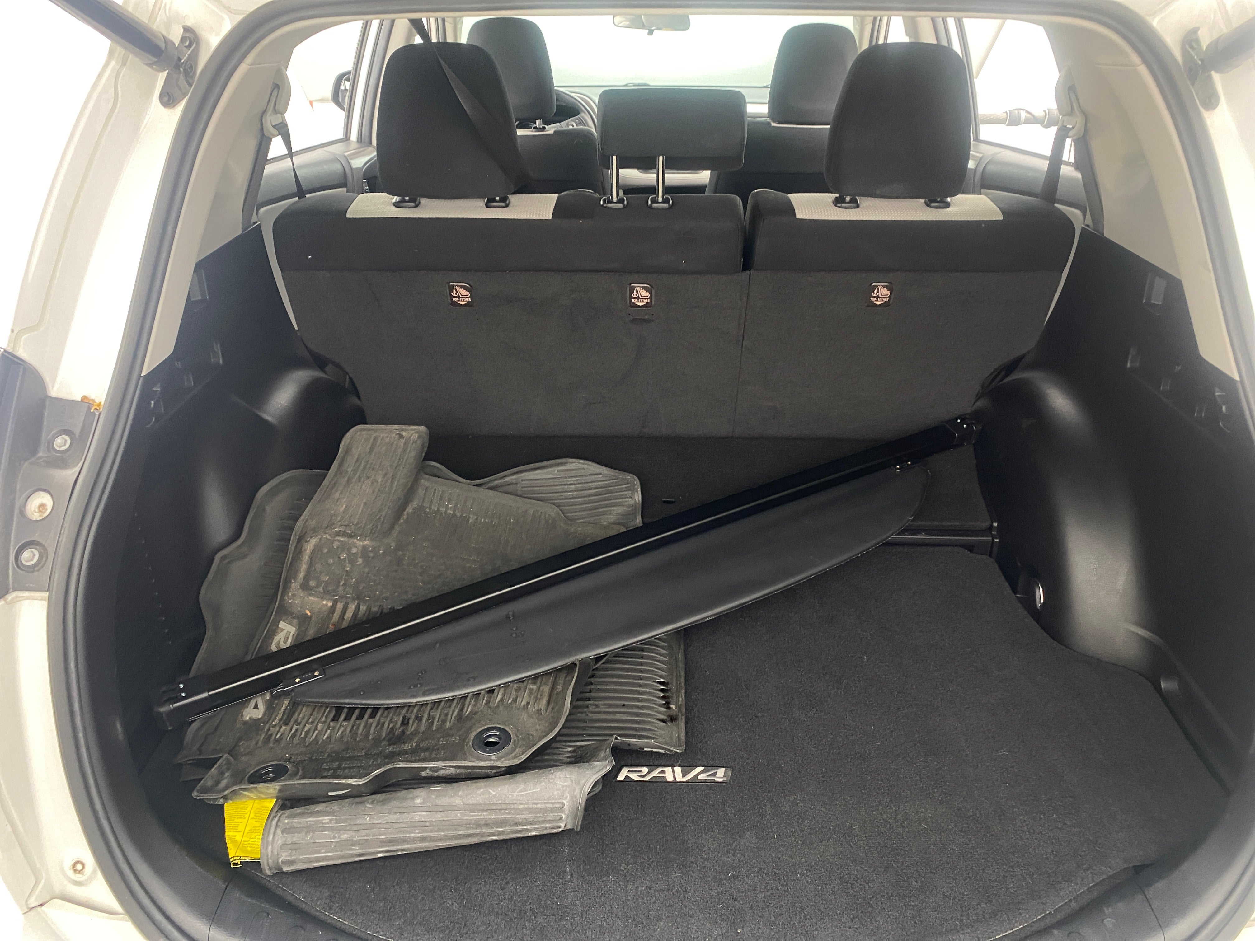 2017 Toyota RAV4 LE Plus 7