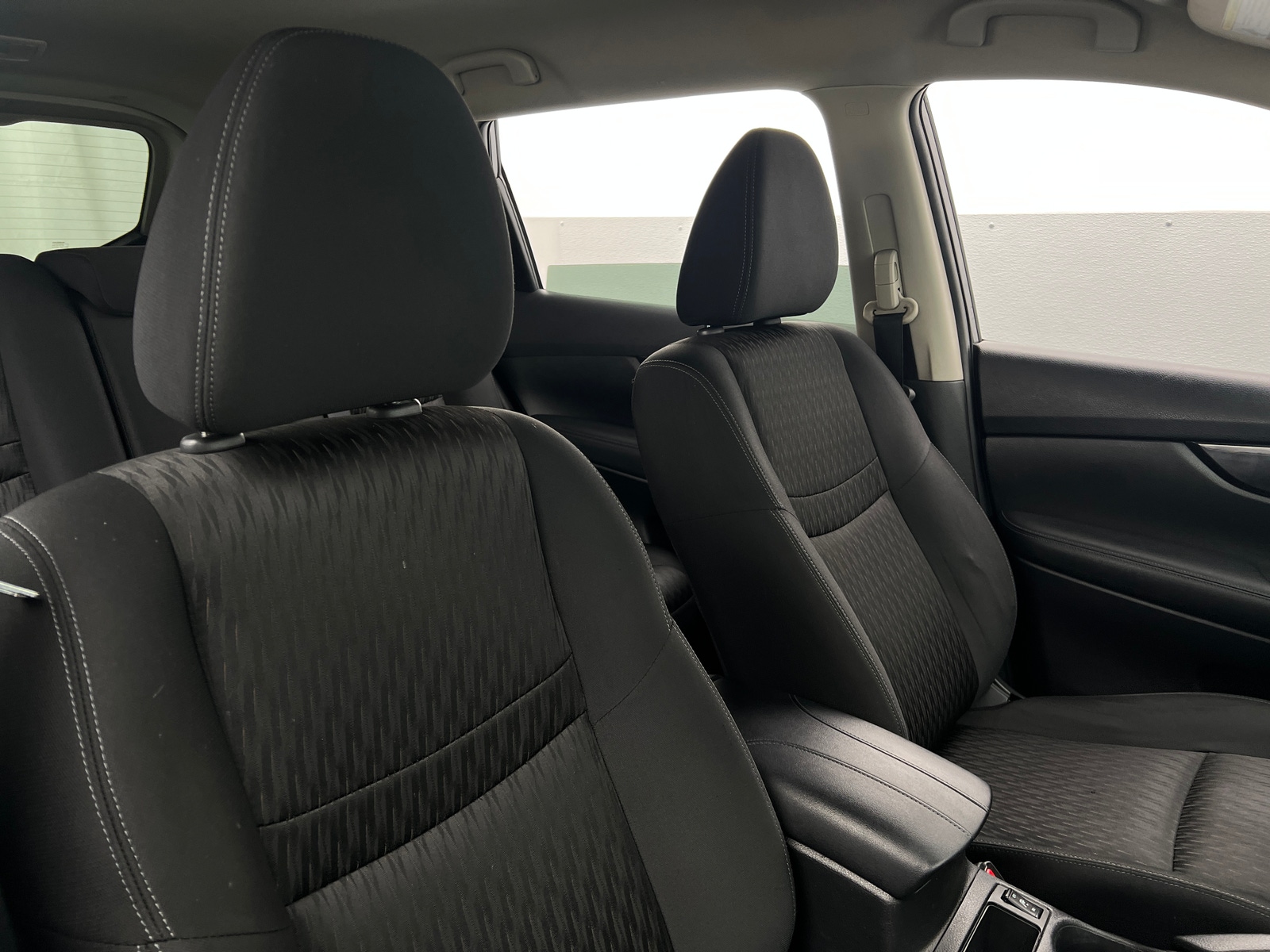 Thumbnail: 2020 Nissan Rogue - 2