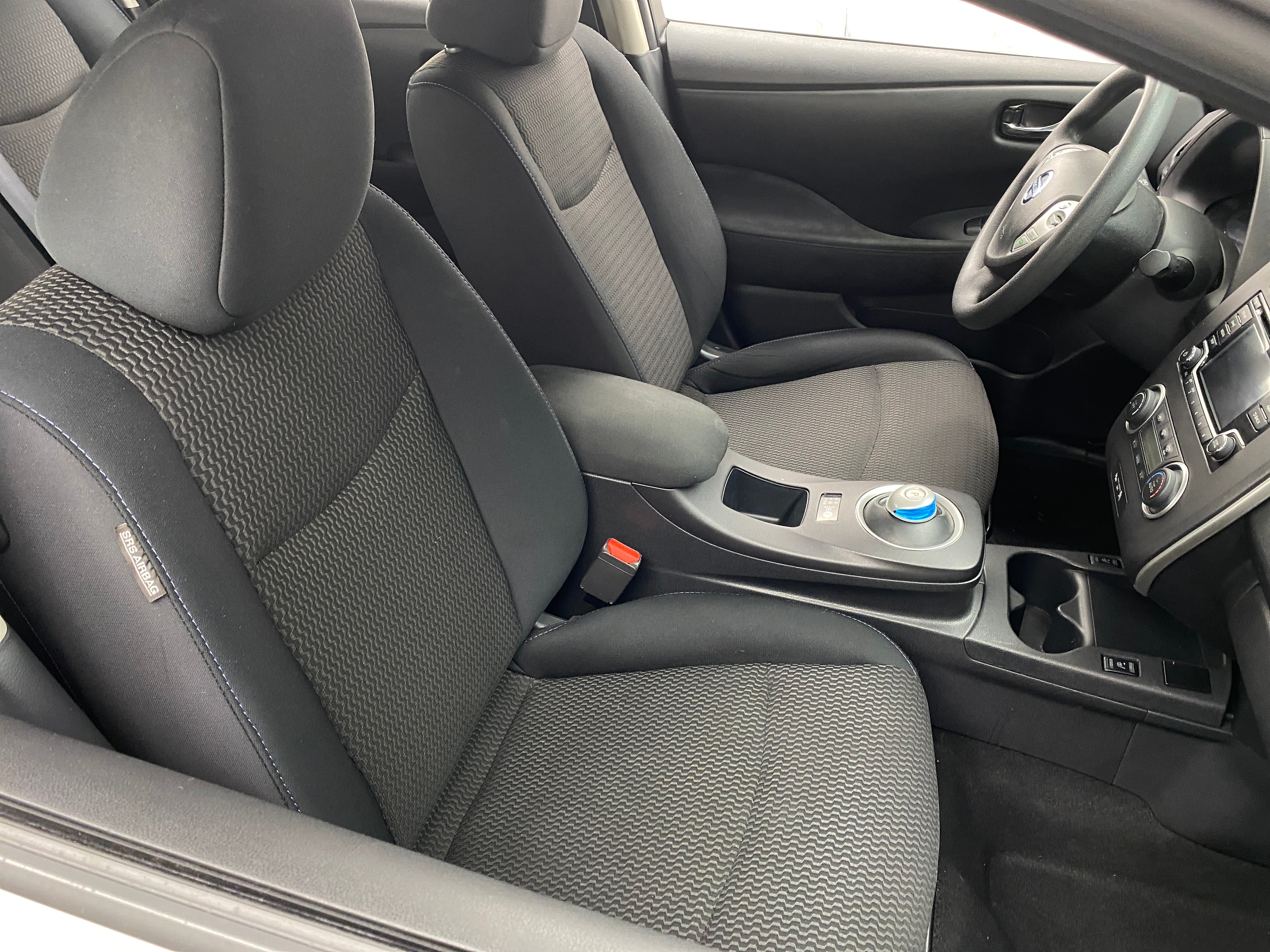 Thumbnail: 2016 Nissan Leaf - 2