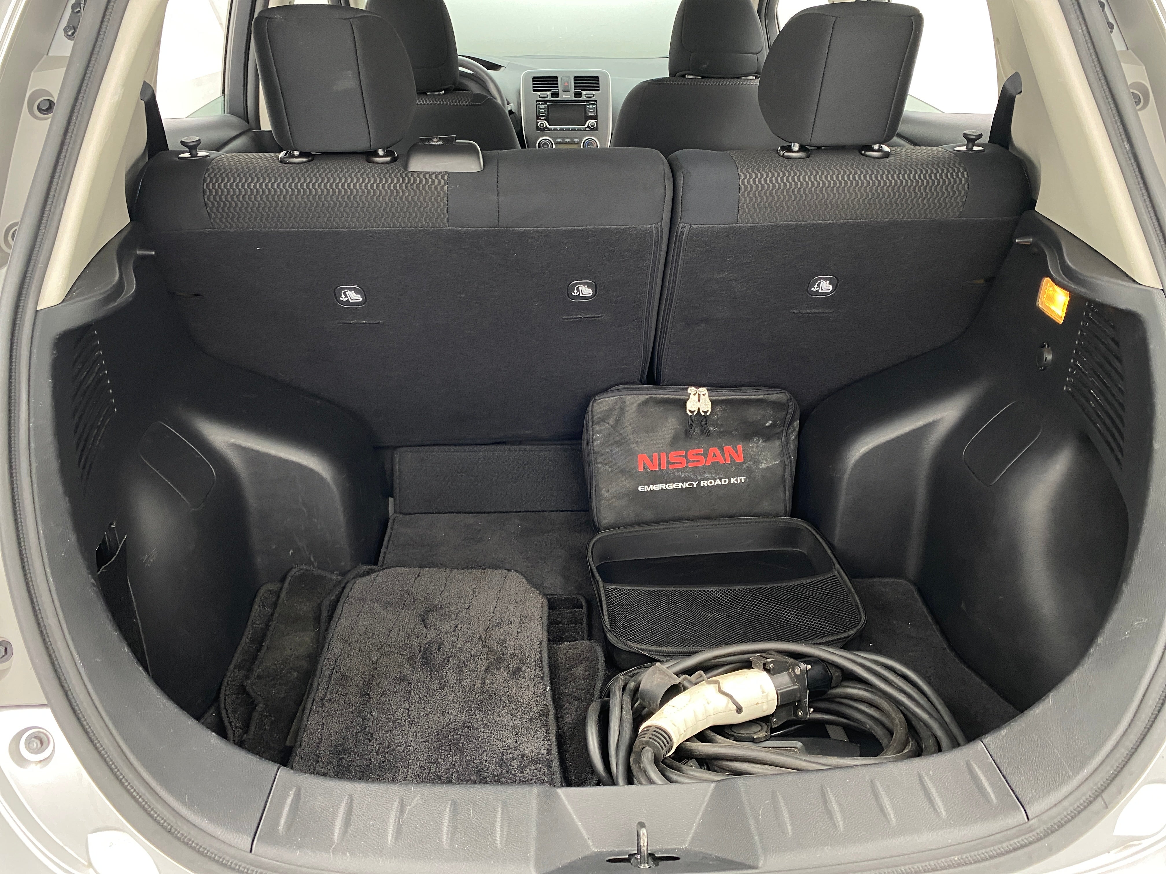 Thumbnail: 2016 Nissan Leaf - 7