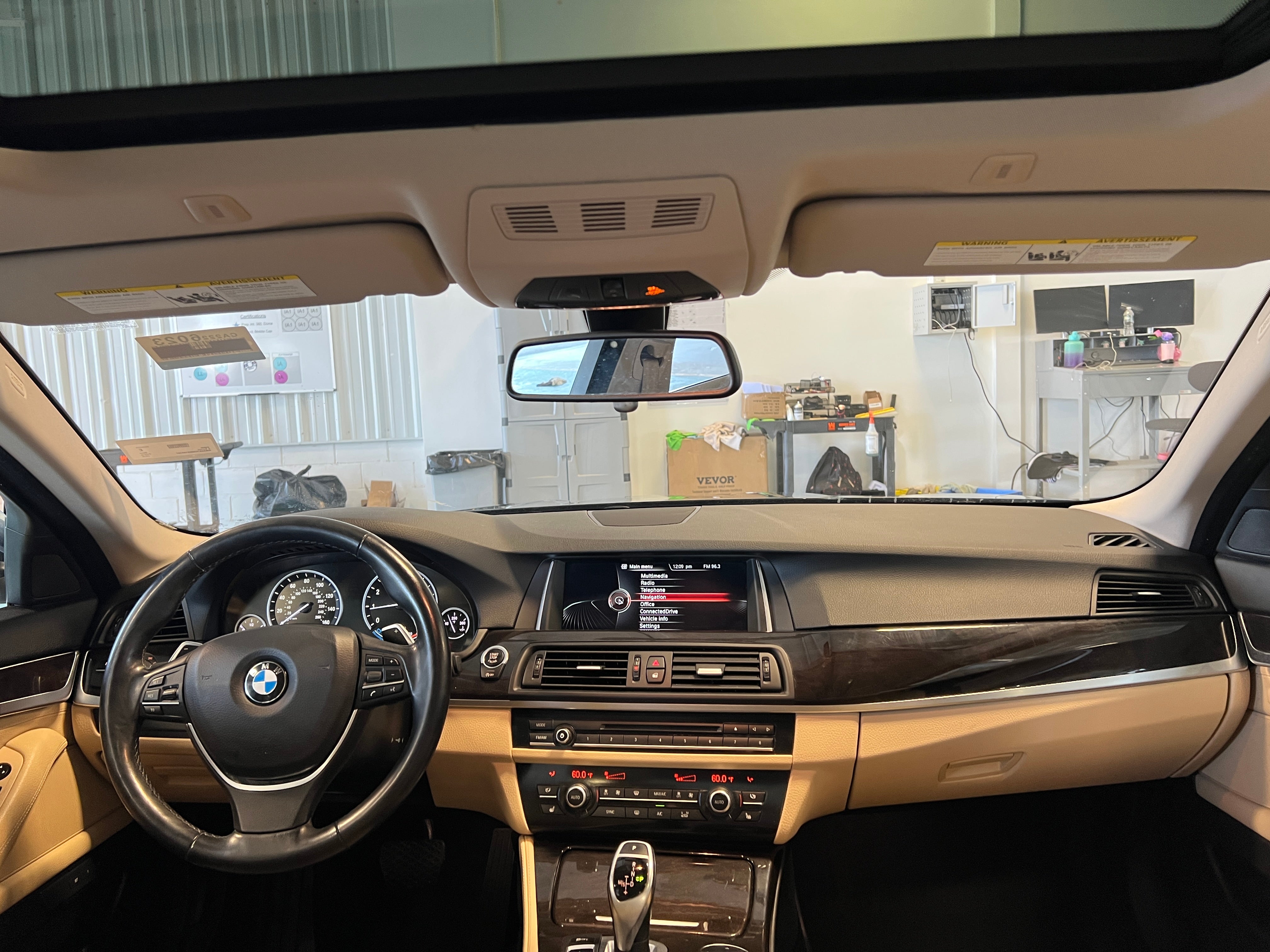 2016 BMW 5 Series 528i xDrive 2