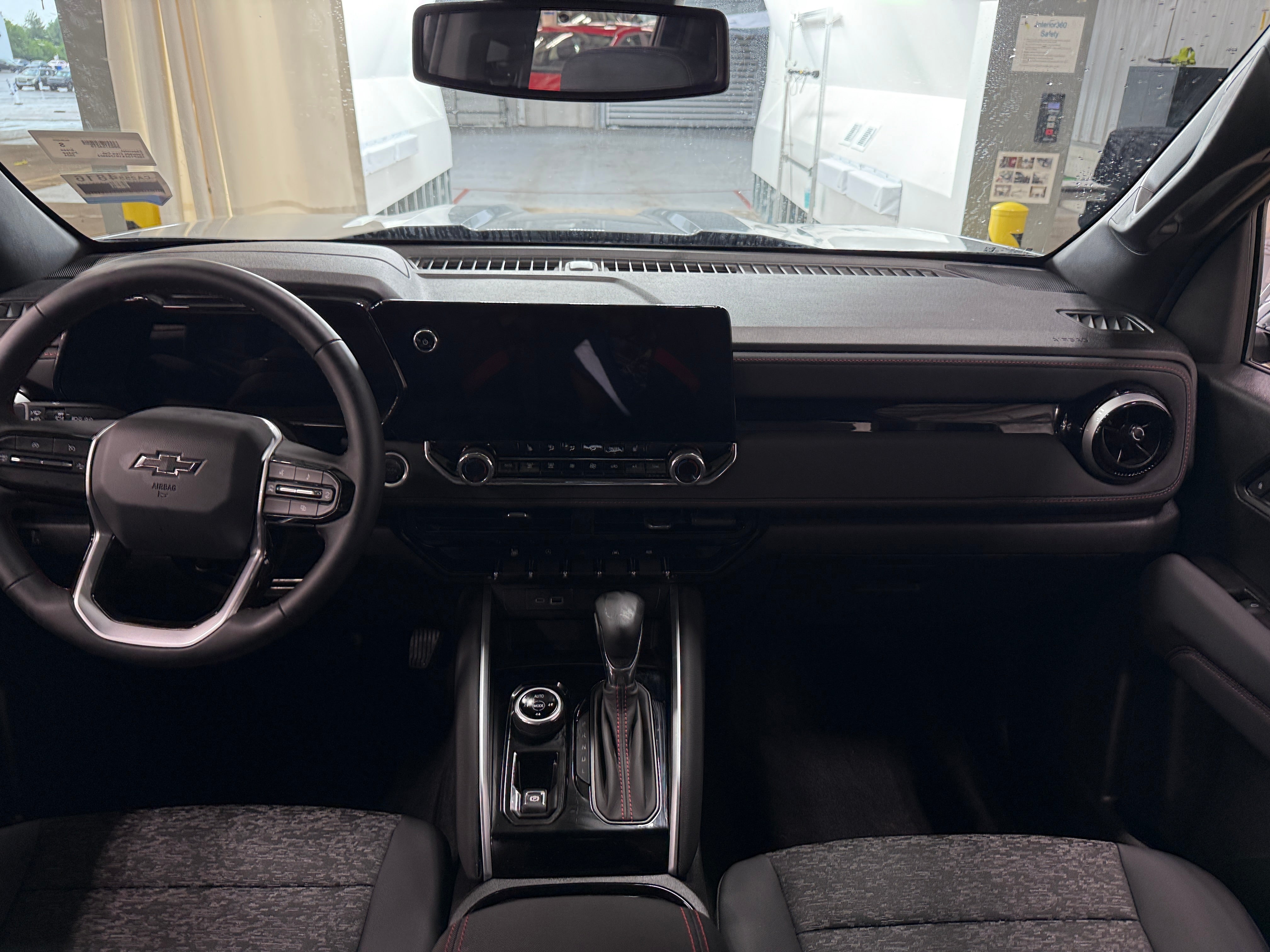 2024 Chevrolet Colorado Z71 3