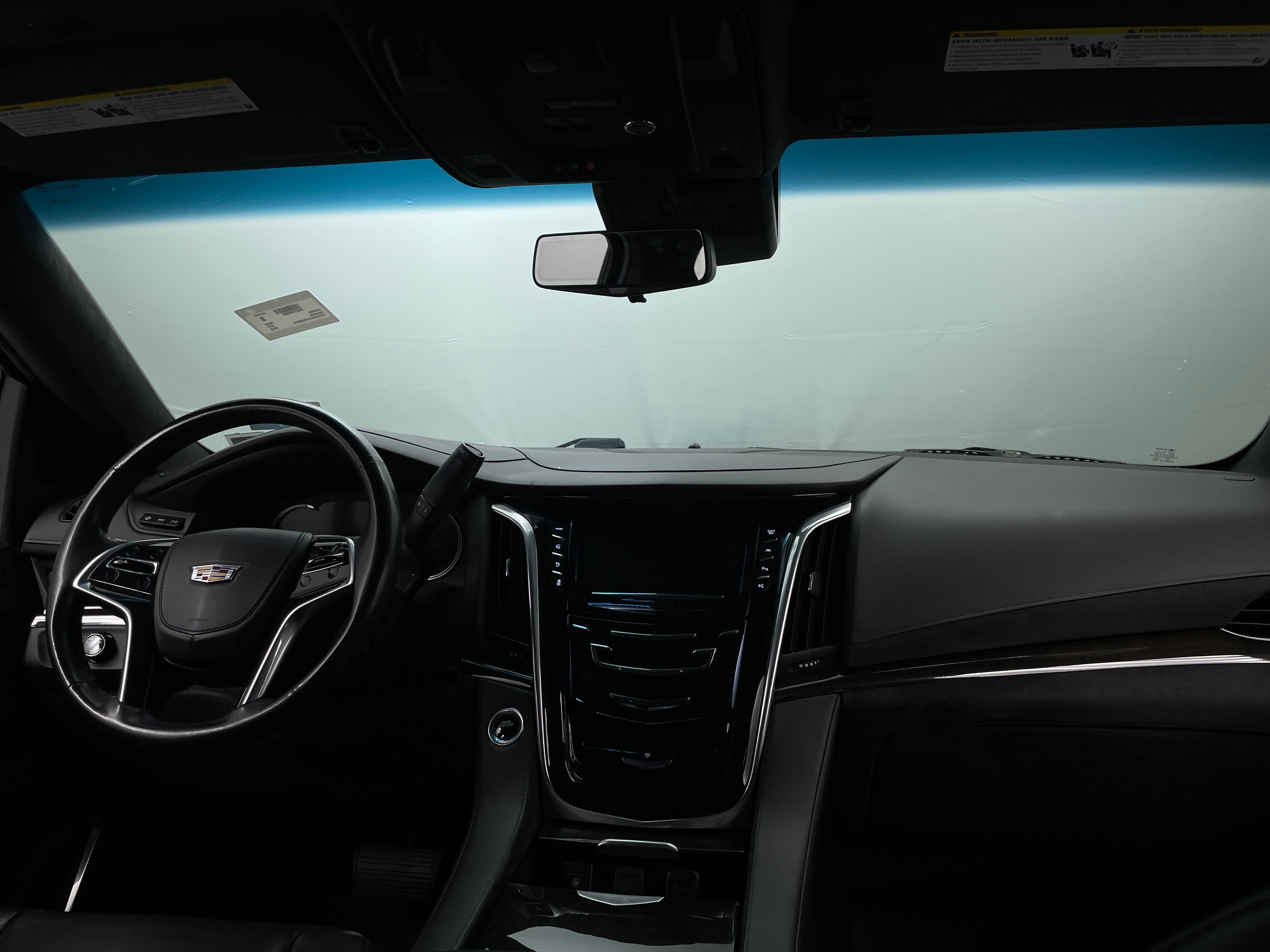 2018 Cadillac Escalade Platinum 2
